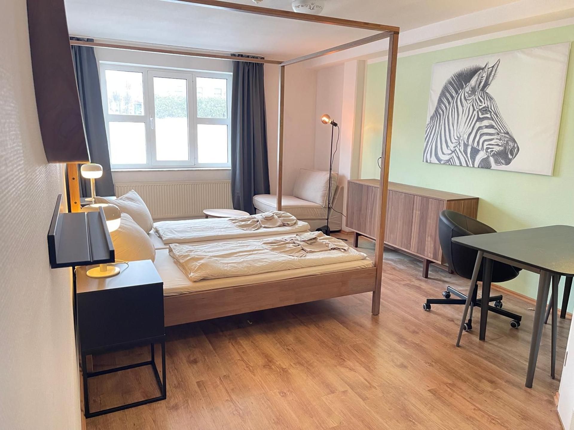 Deluxe King Room