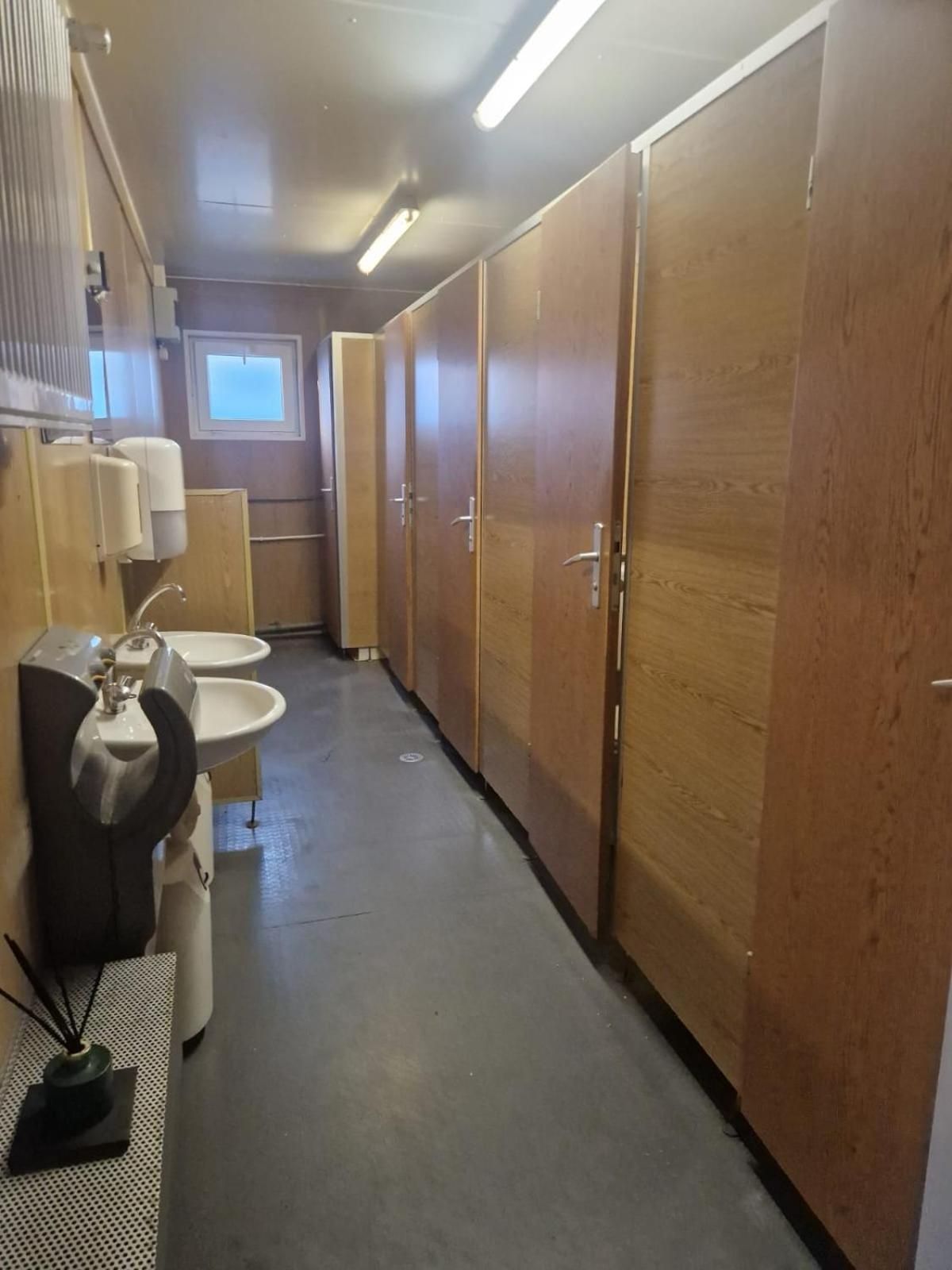 Economy Triple Room with Shared Bathroom
