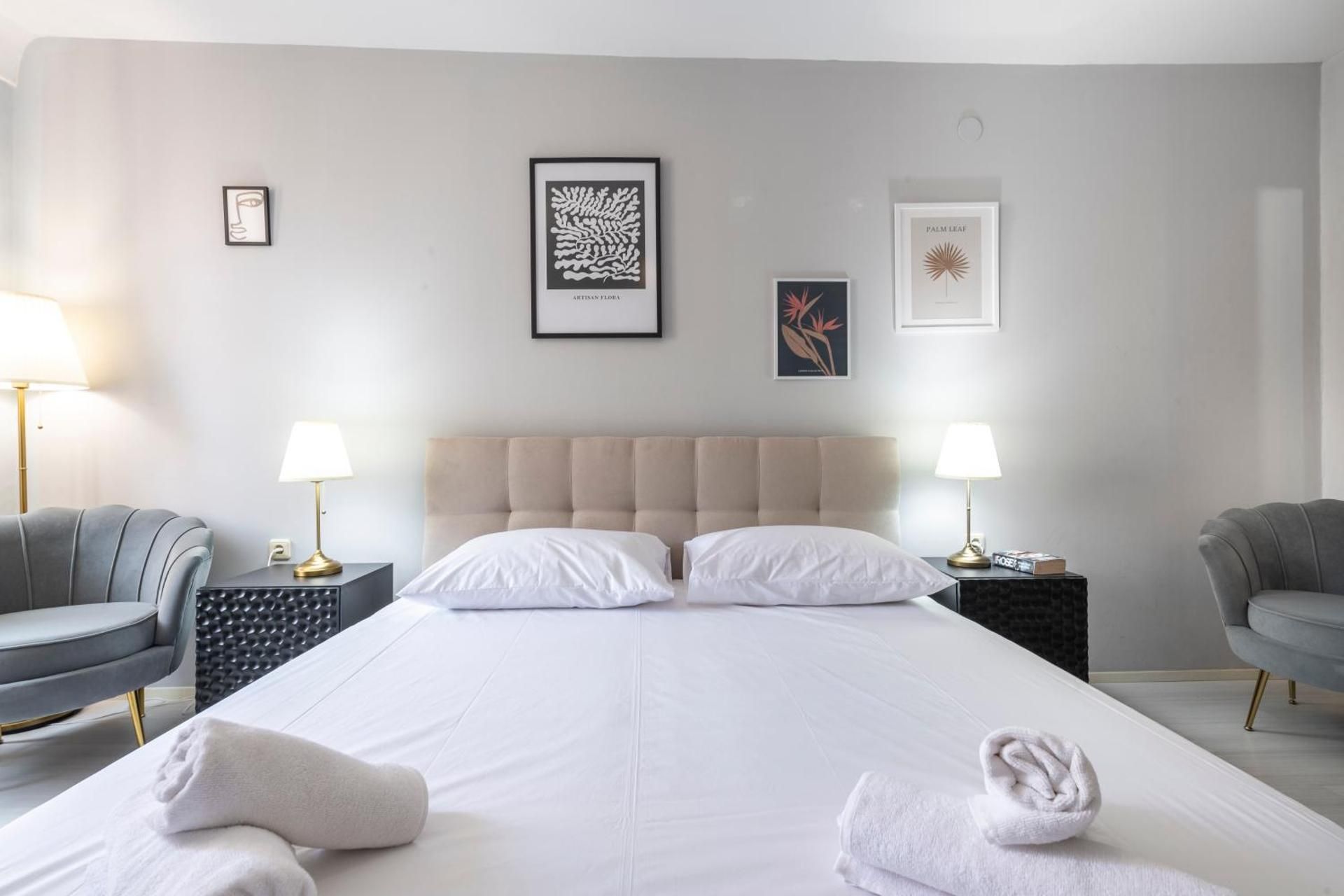 Queen Suite
