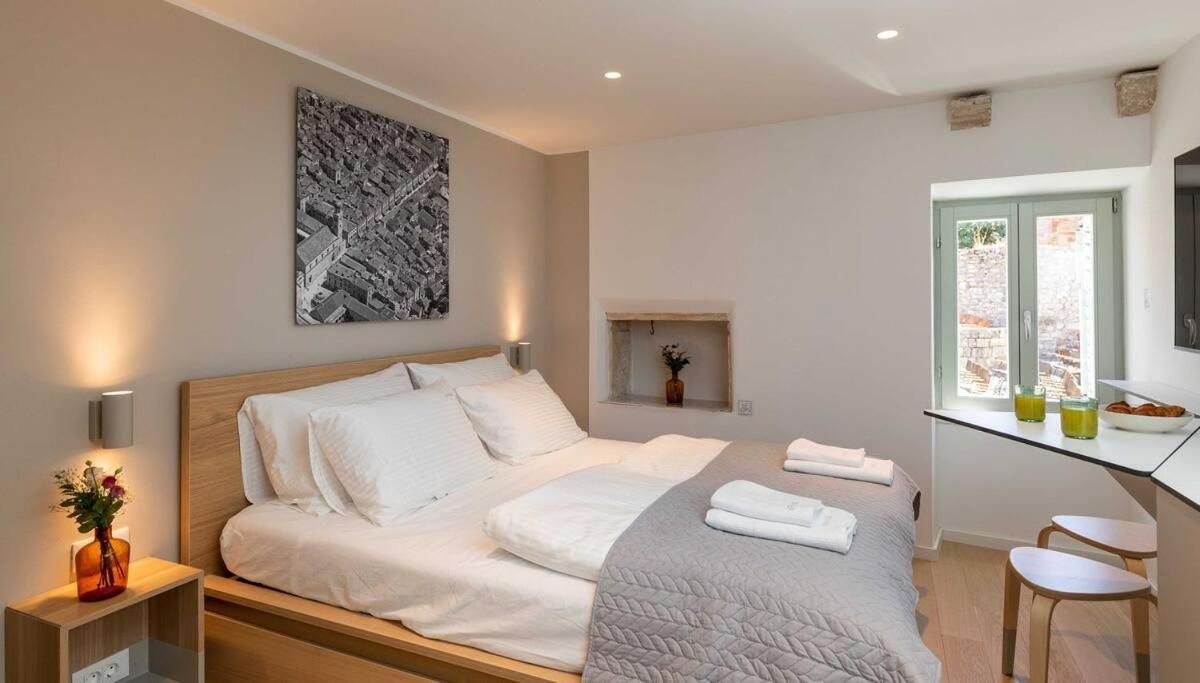 Studio Apartment with City View