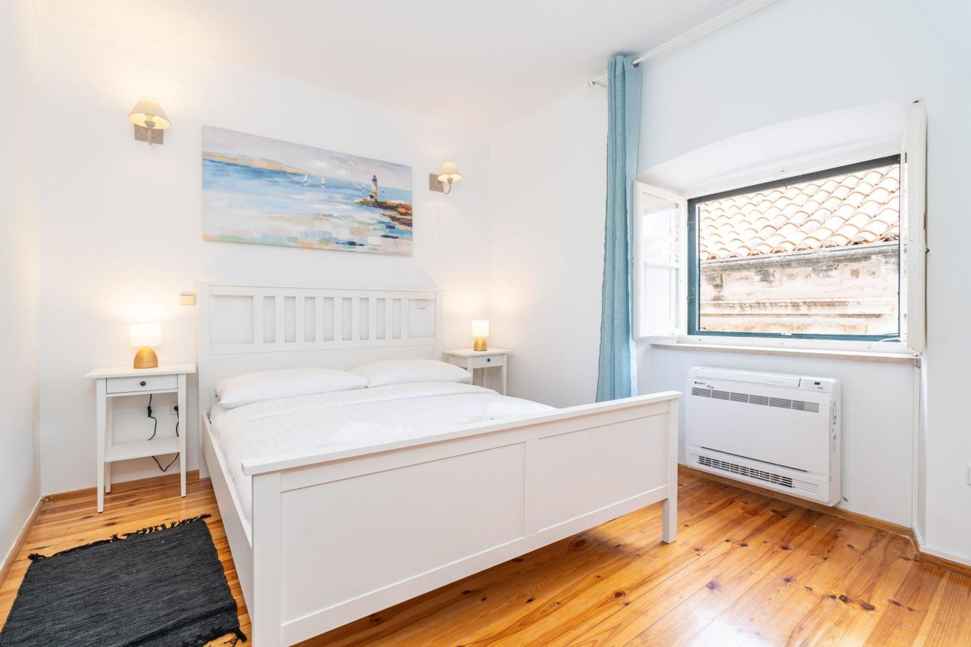 Superior Apartment with City View