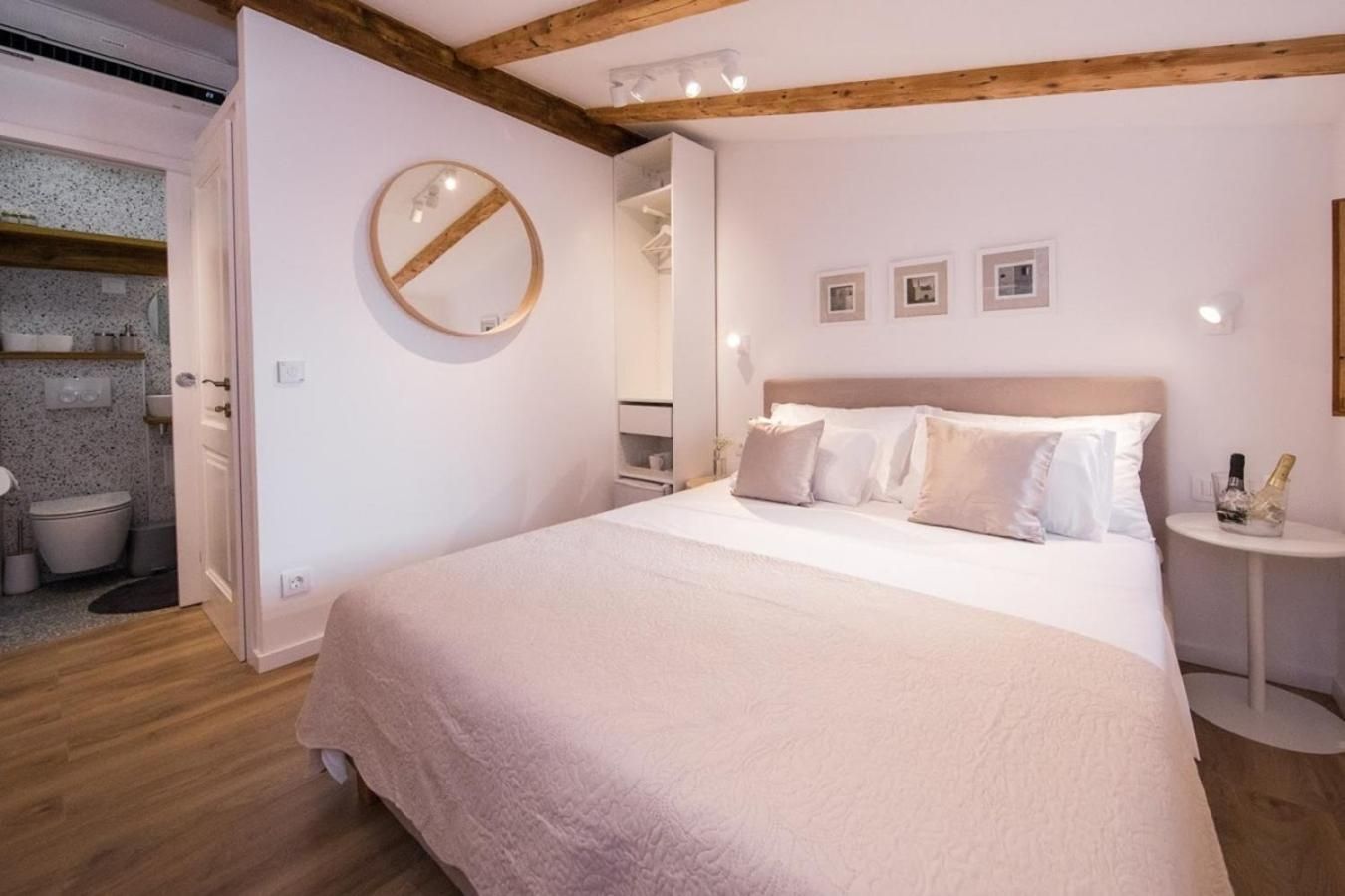 Superior Queen Room