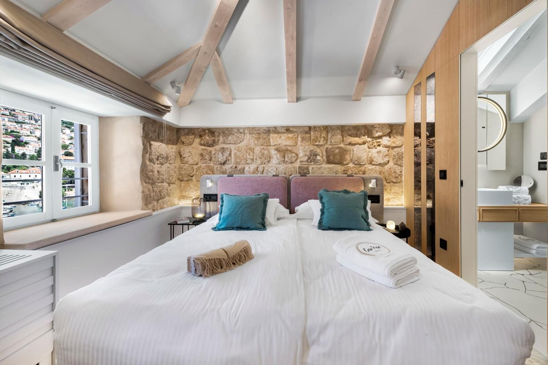 Deluxe Double Room with Sea View
