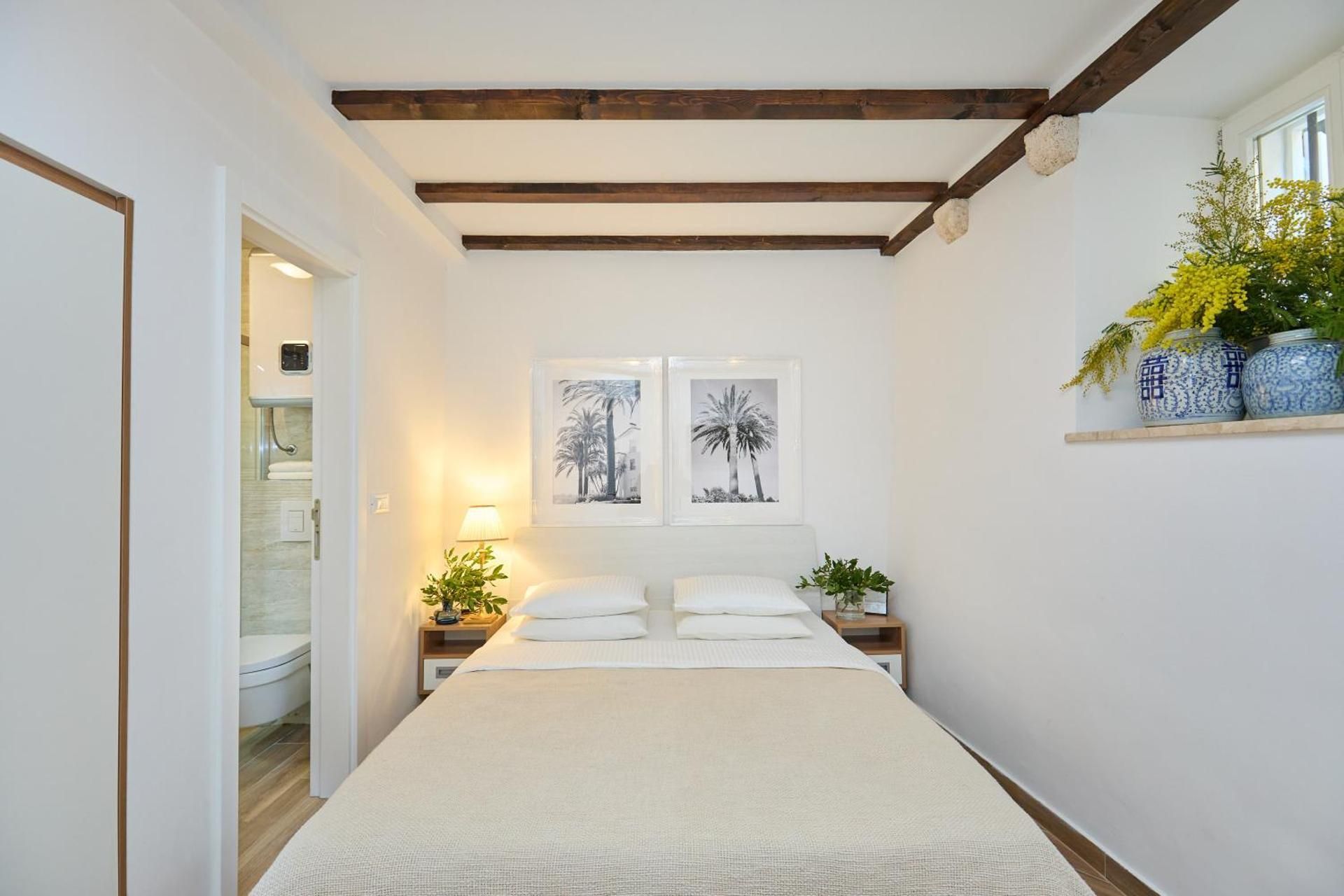 Heritage Vista Deluxe Double Room 2