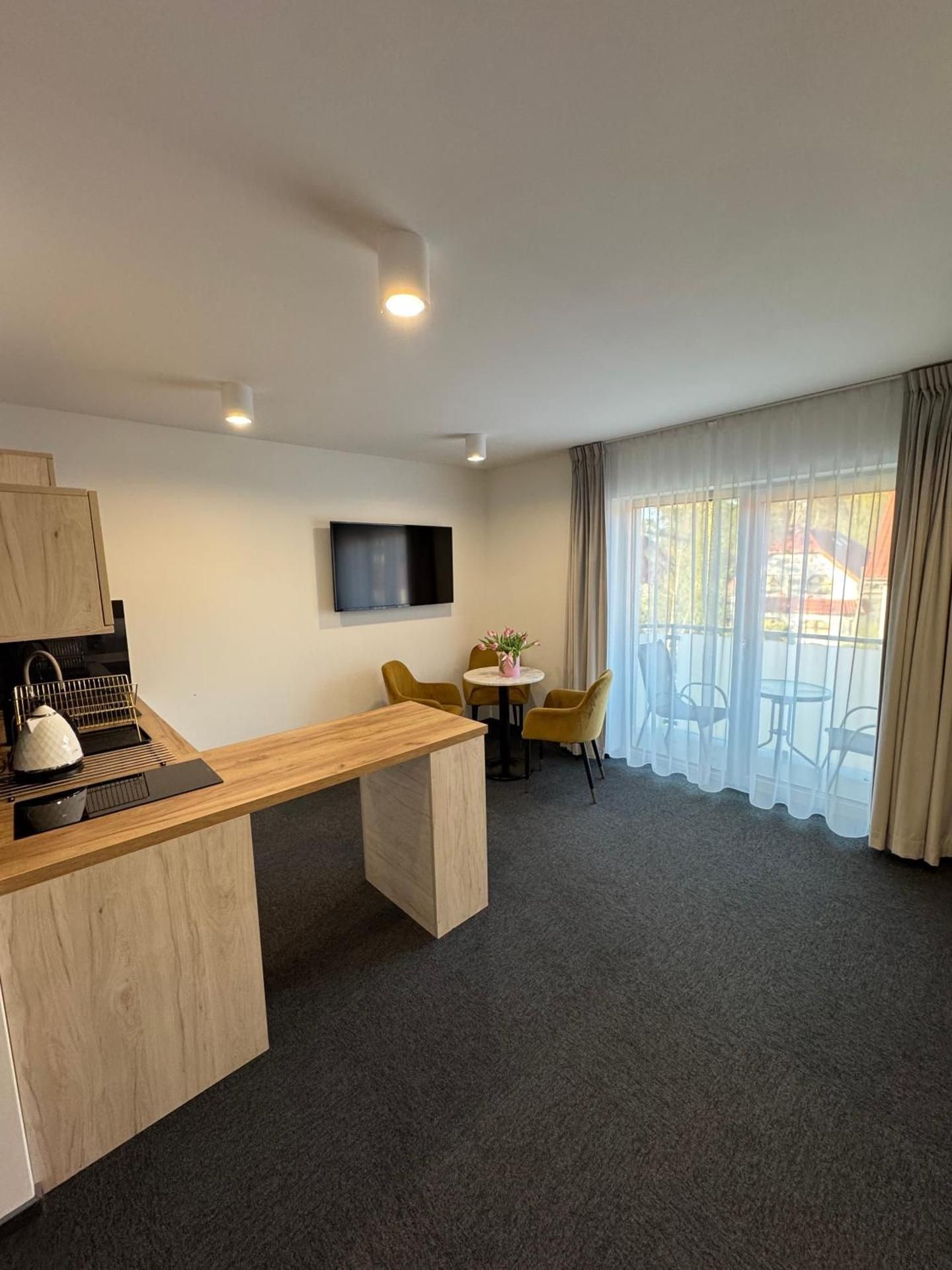 Studio Apartment