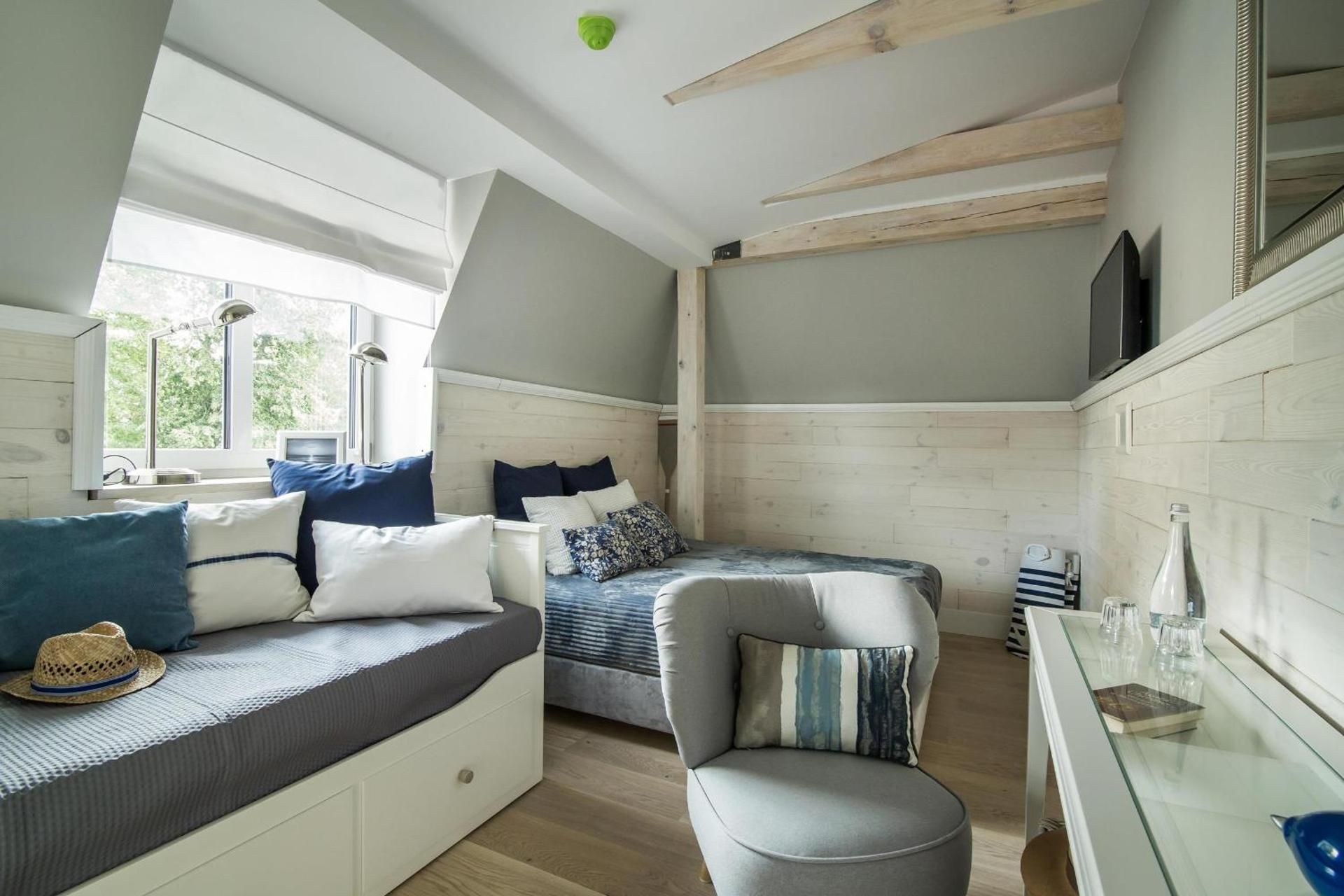 Classic Quadruple Room