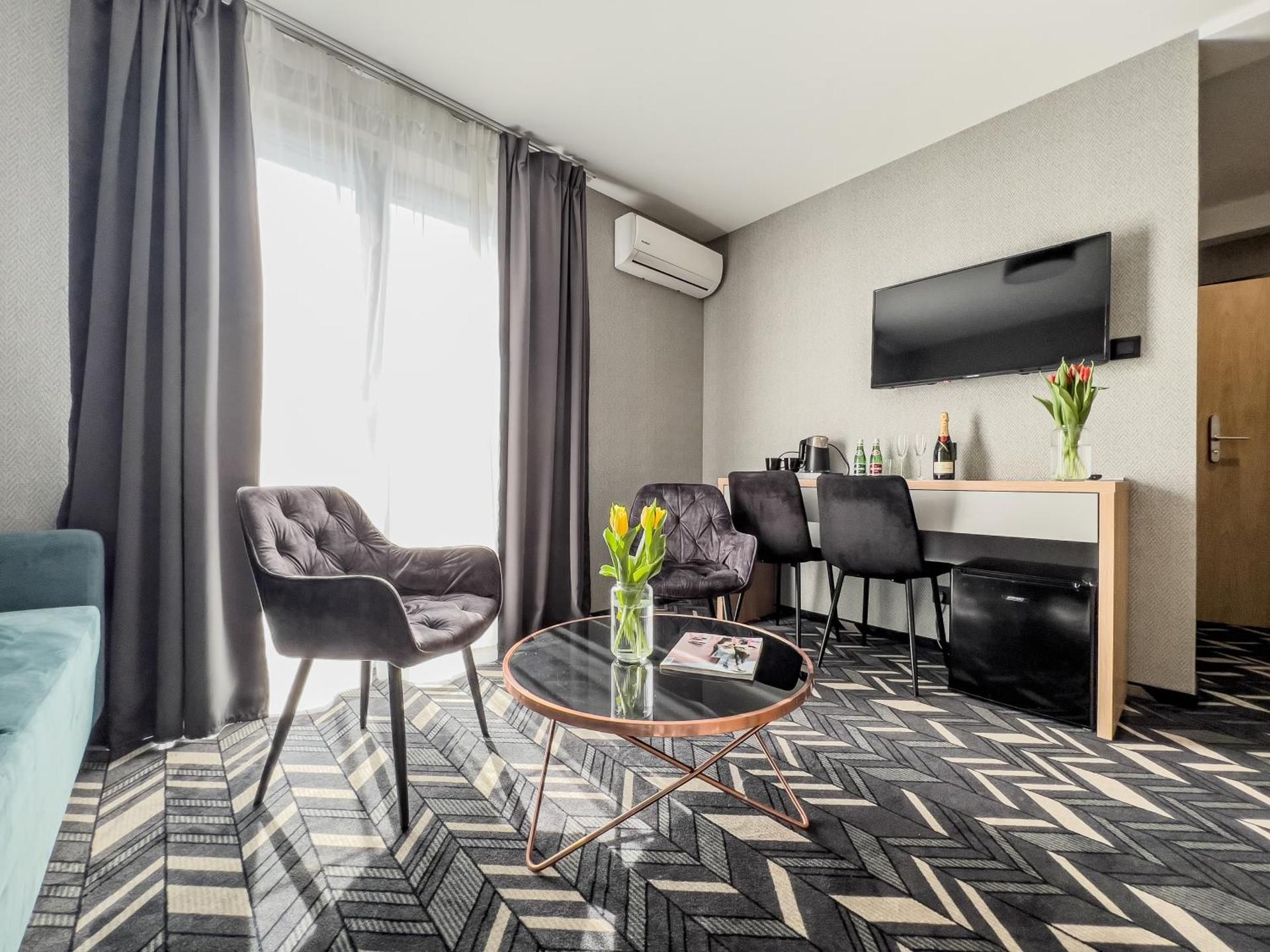 Deluxe Apartment
