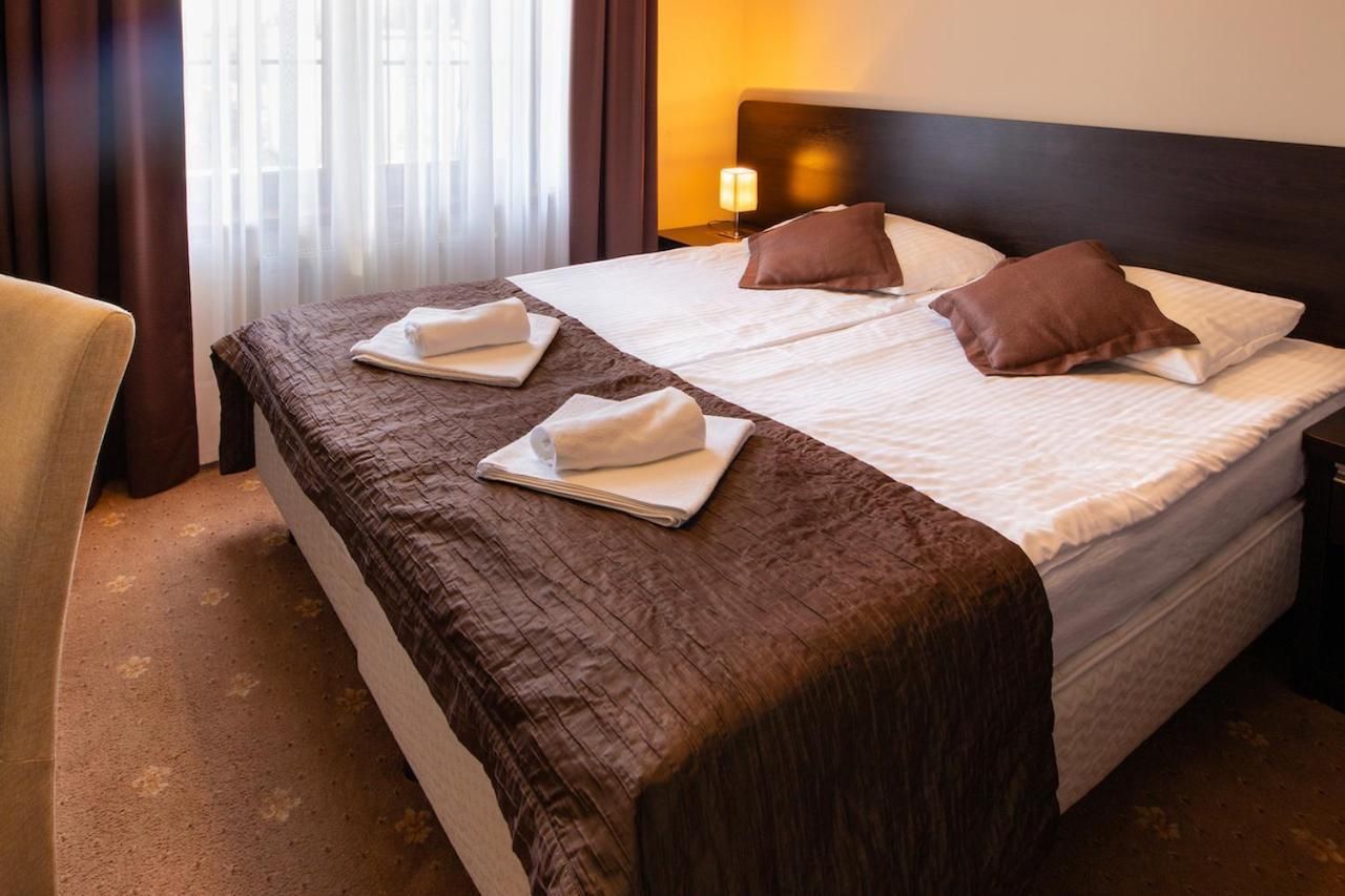 Double or Twin Room with Balcony