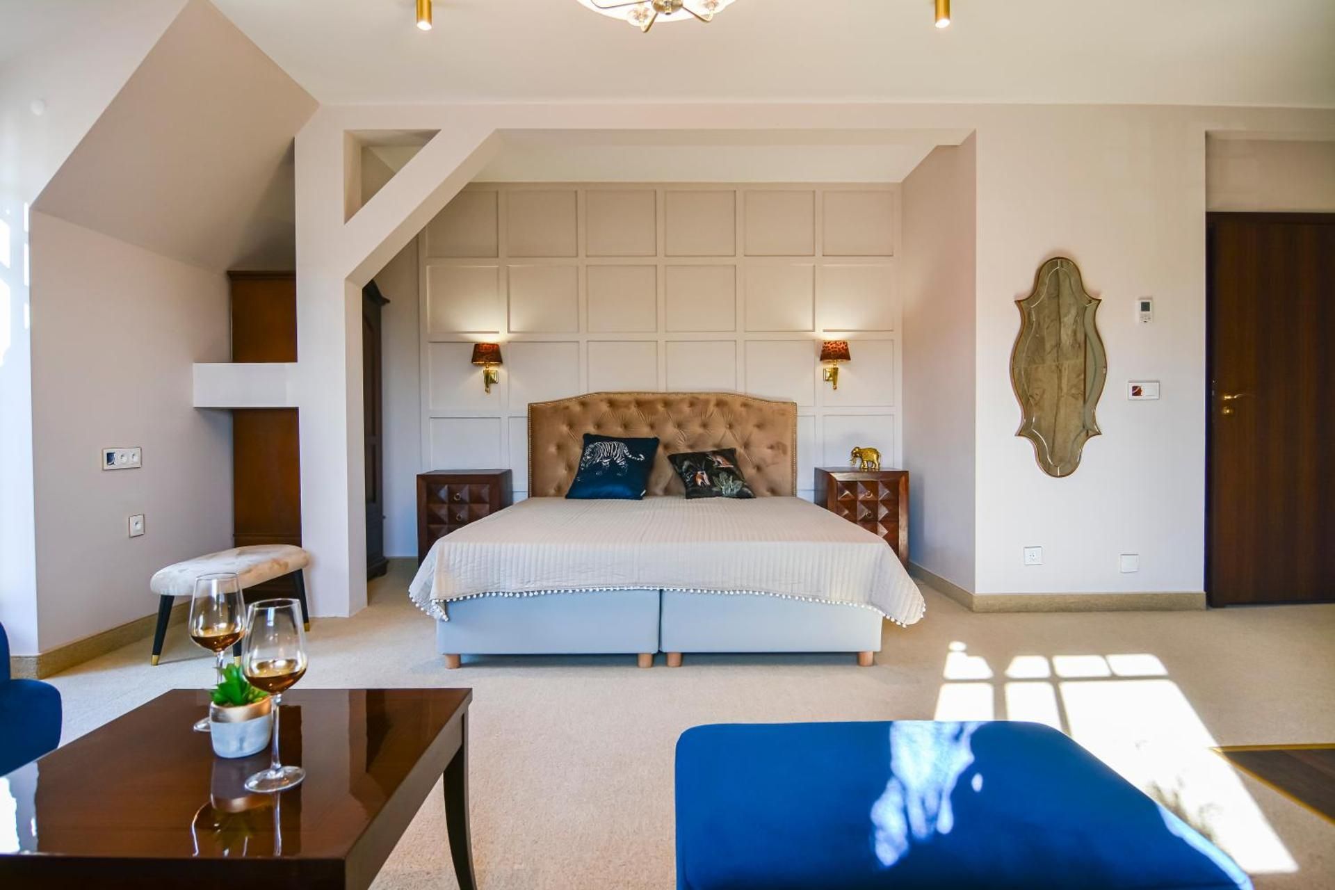 Standard King Room