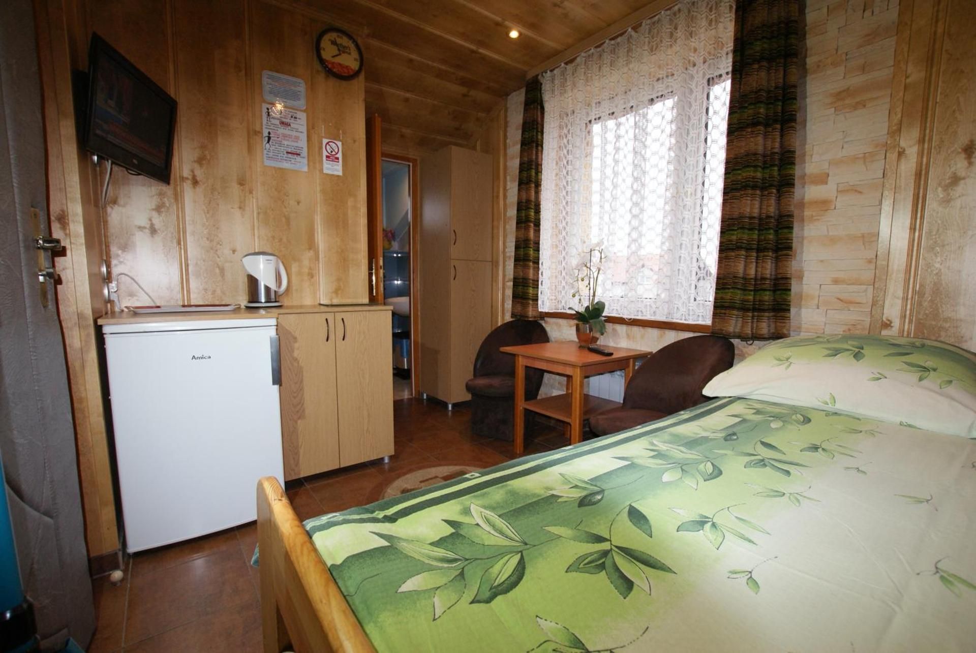 Double Room with Private Bathroom