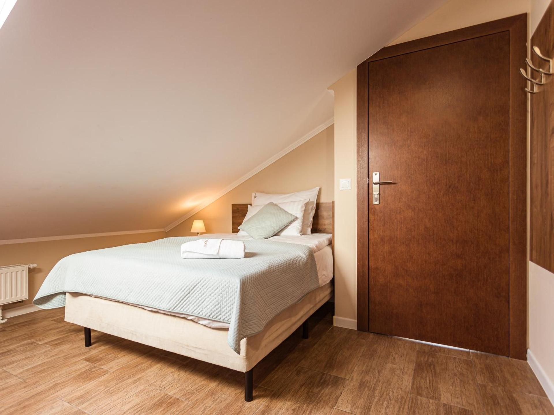 Economy Single Room