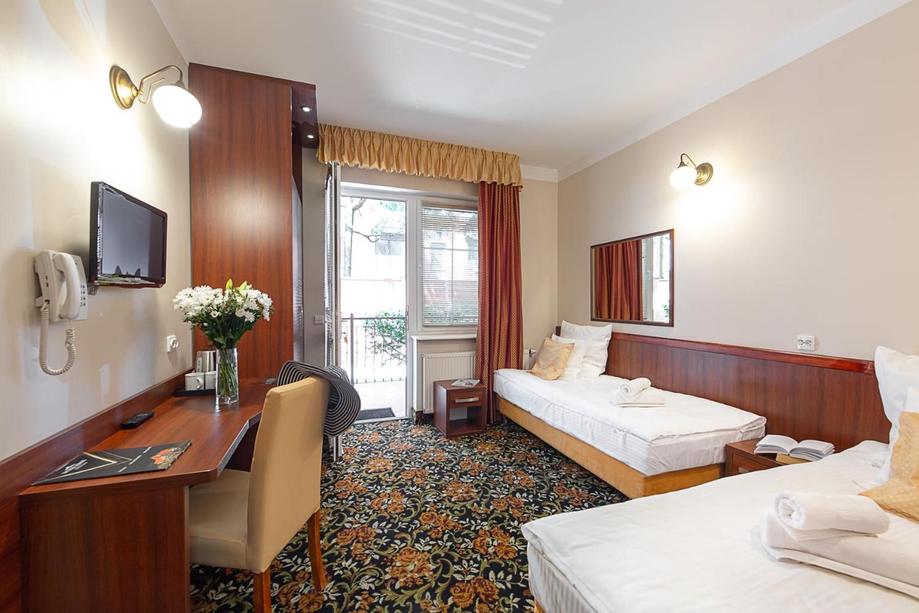 Economy Twin Room