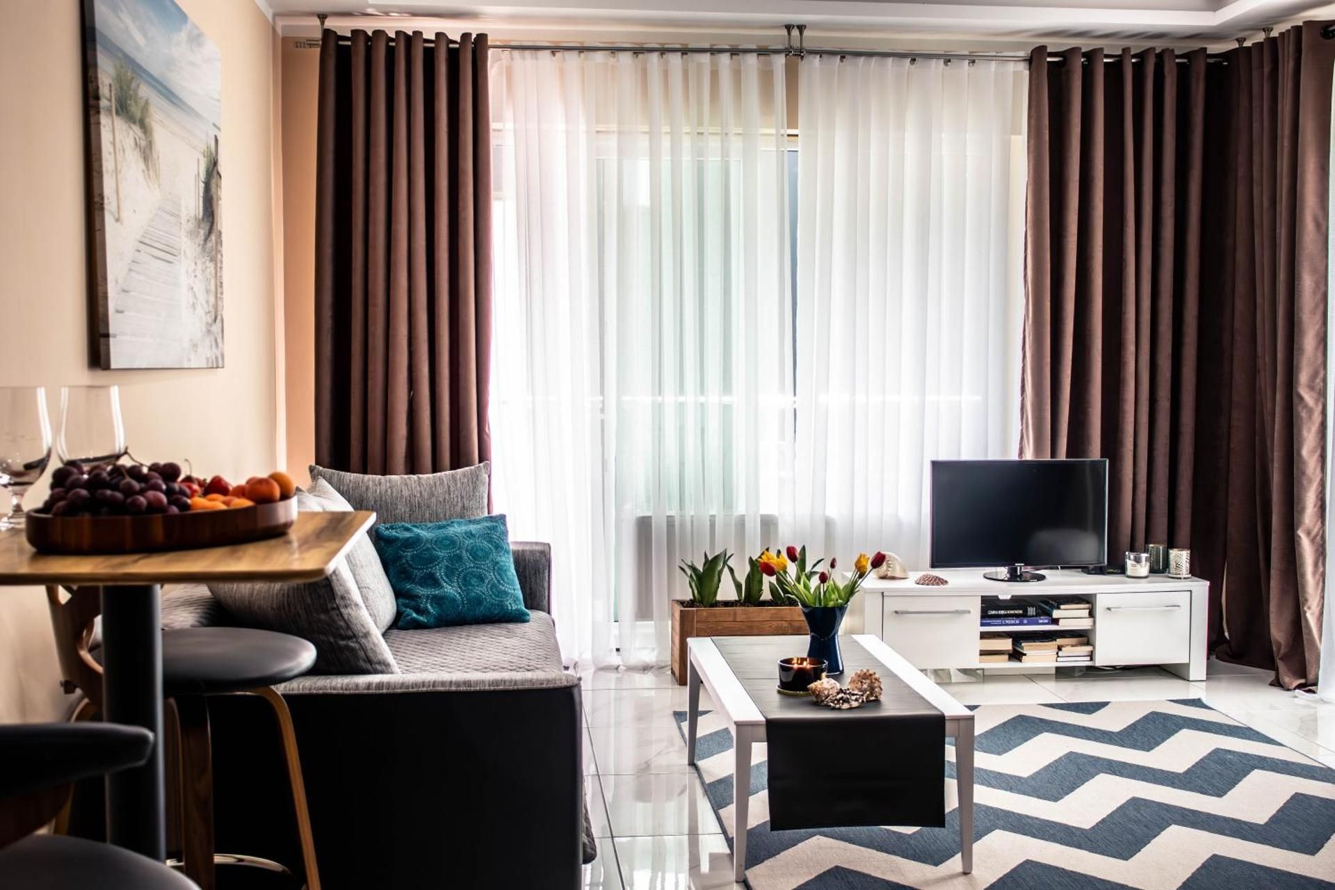 Studio Apartment with Balcony