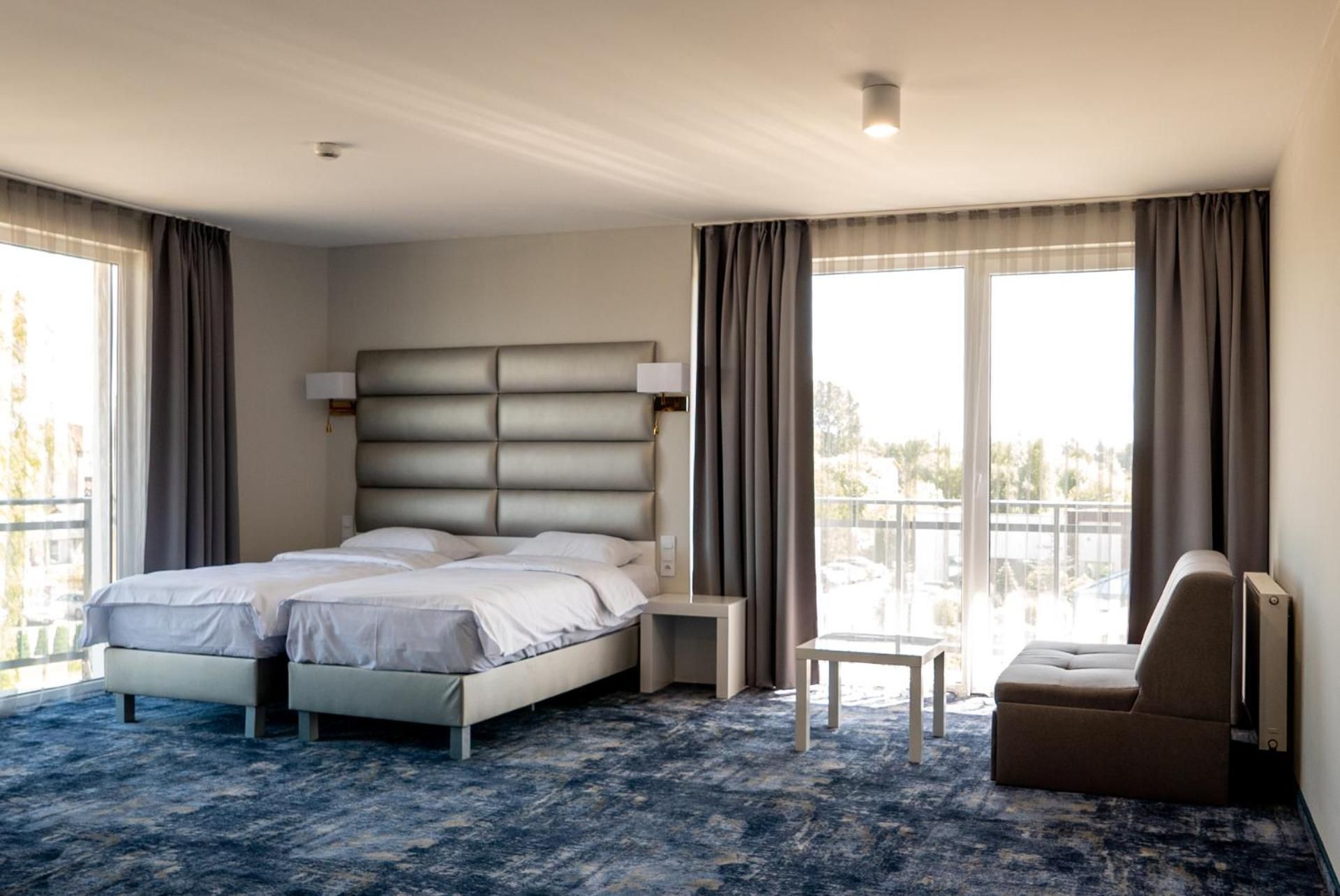 Deluxe Double or Twin Room