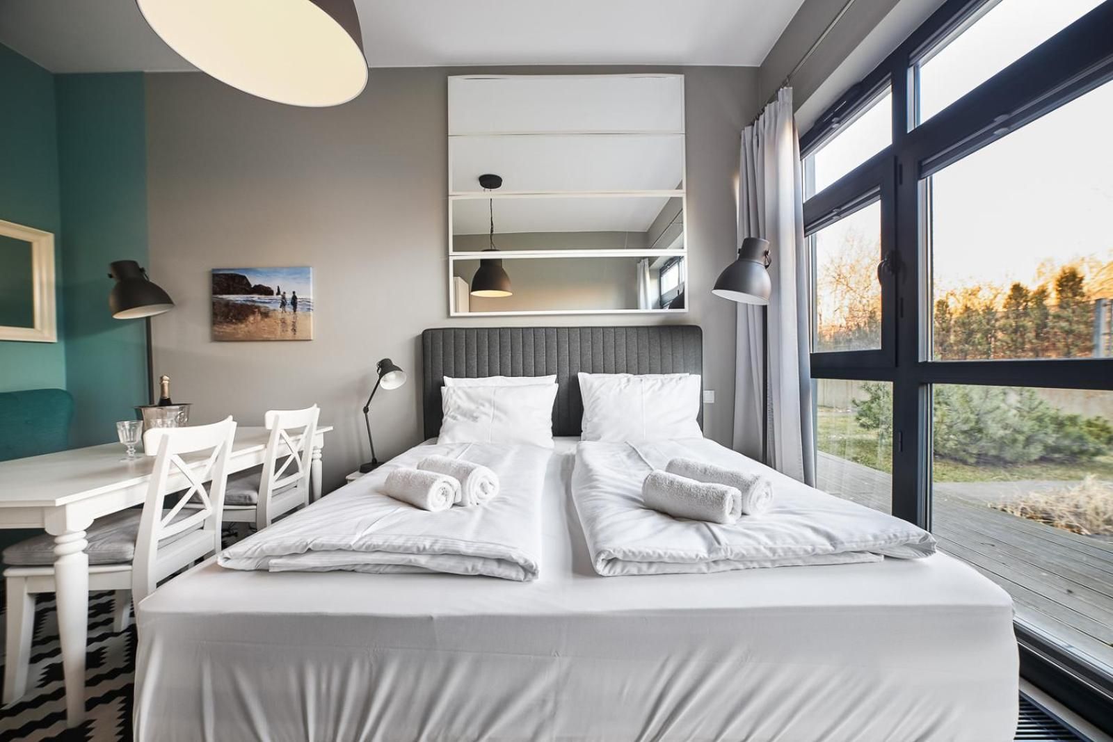 Studio Apartment A001 with an exit to the garden