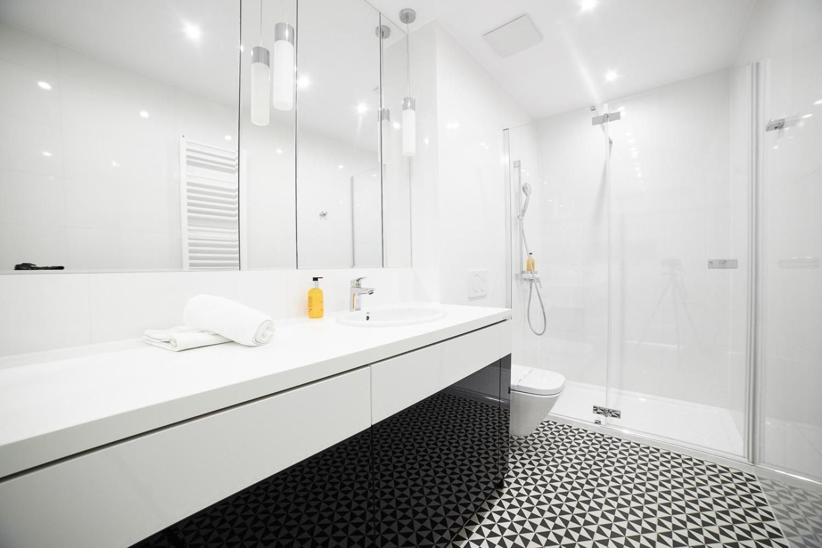 Two-Bedroom Apartment C414 (Sea View)