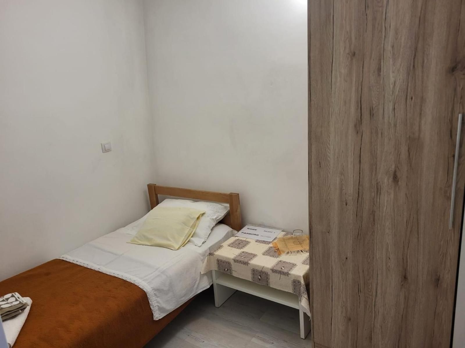 Single Room with Shared Bathroom