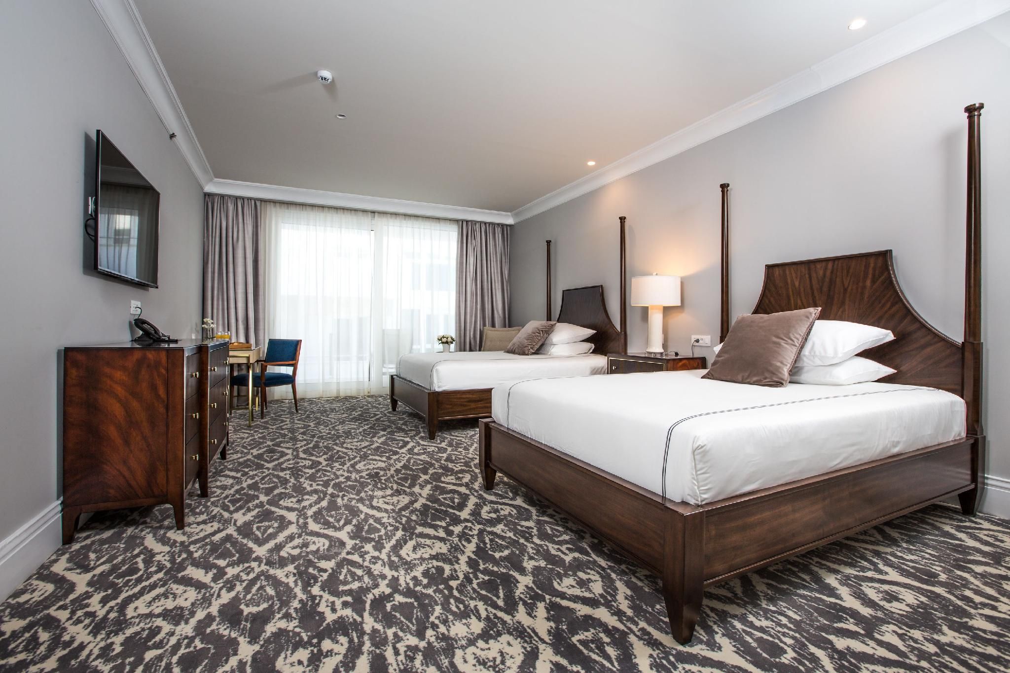 Deluxe Room with Balcony