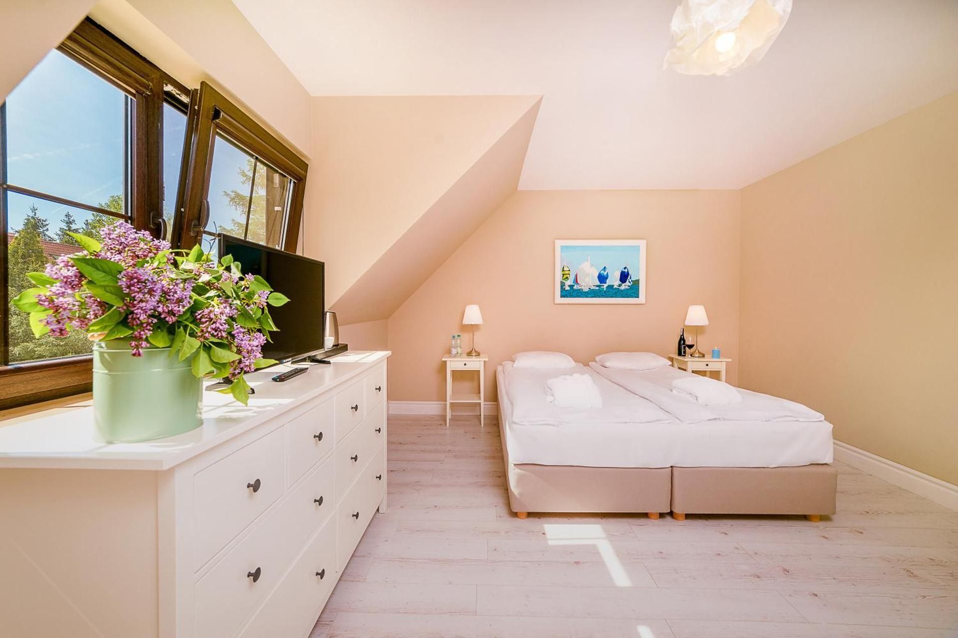 King Room with Lake View