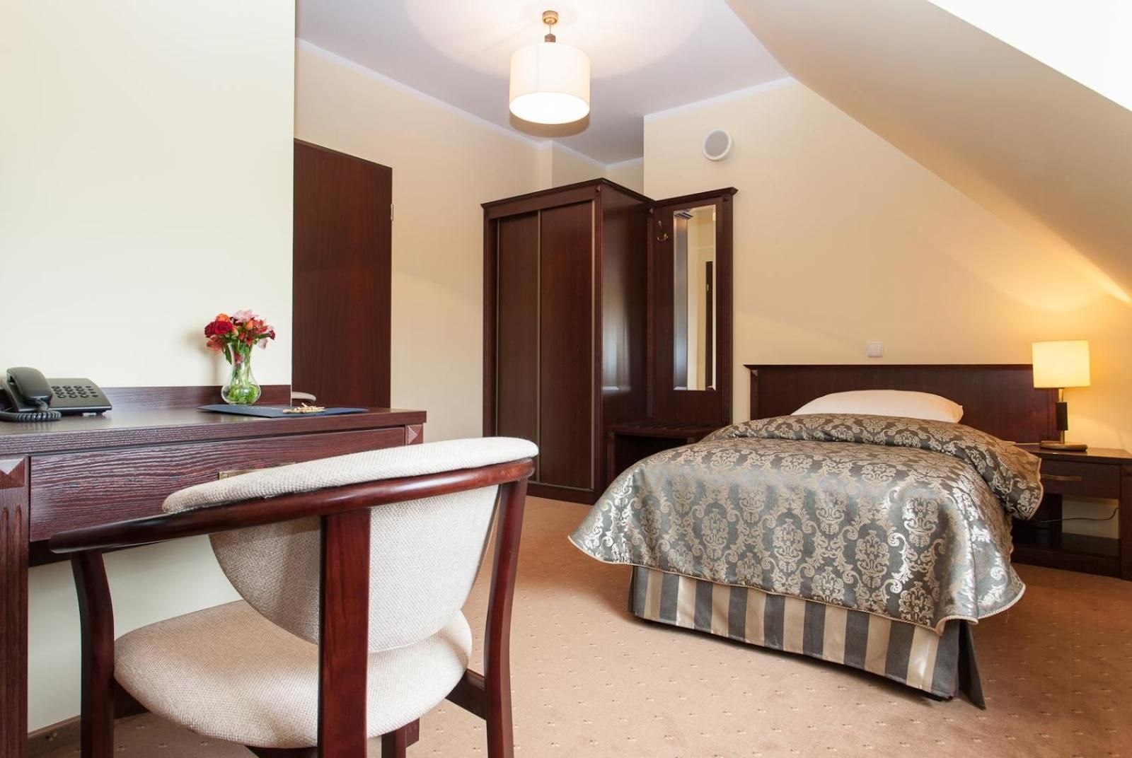 Standard Single Room