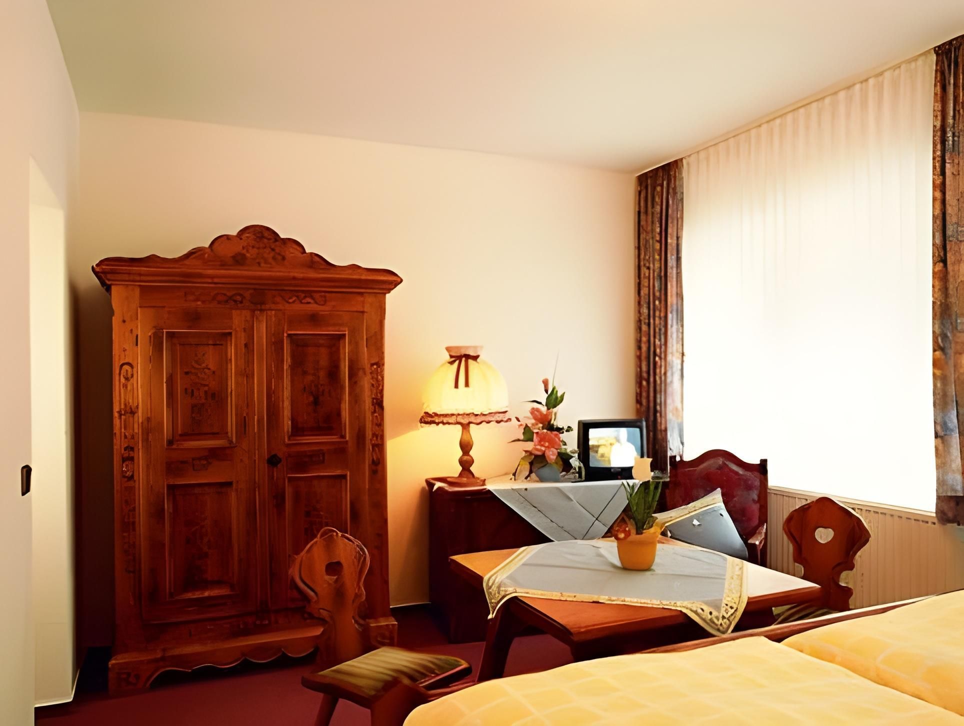 Standard Single Room