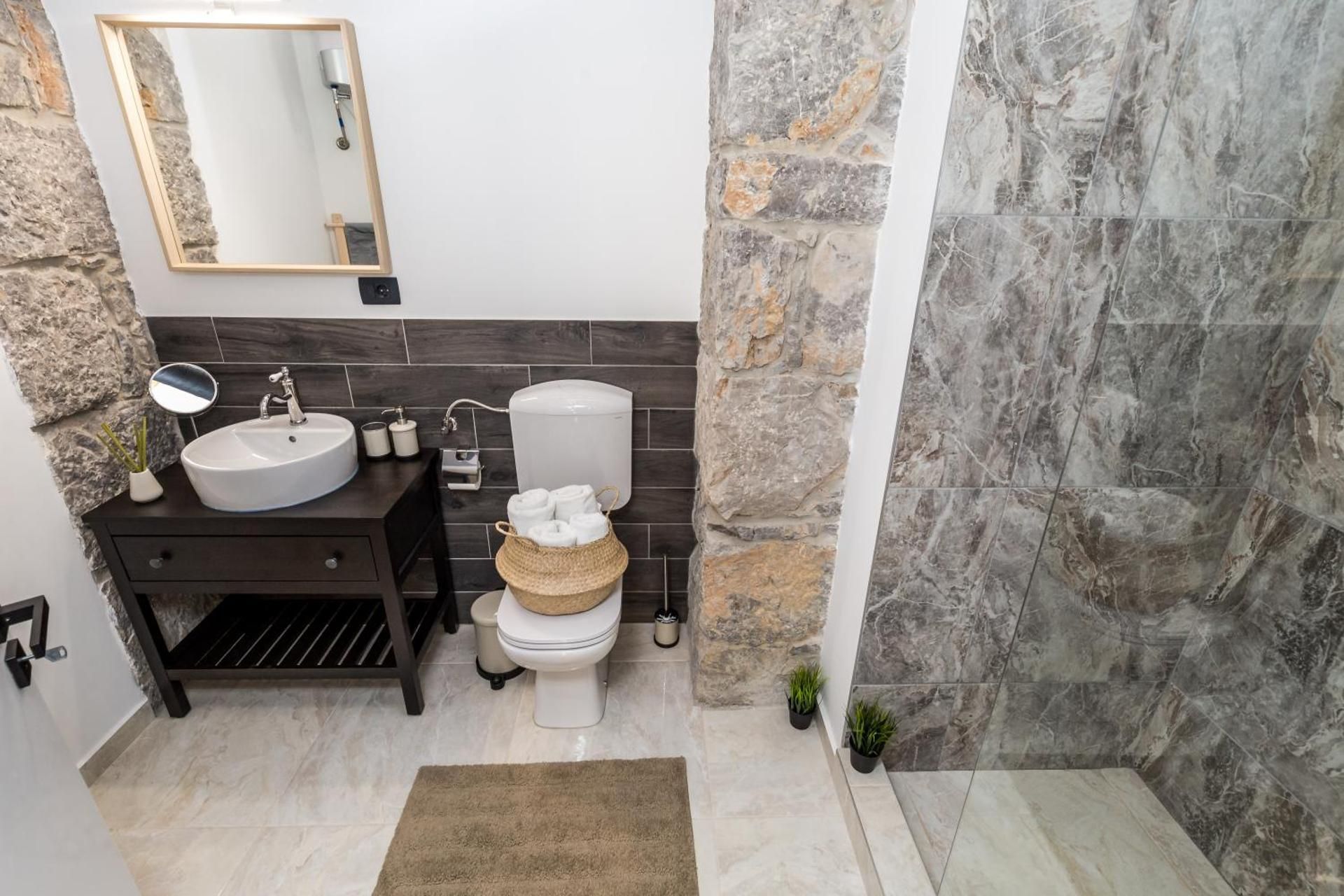 Duplex Apartment - Beli Kamik street 6, 1st floor