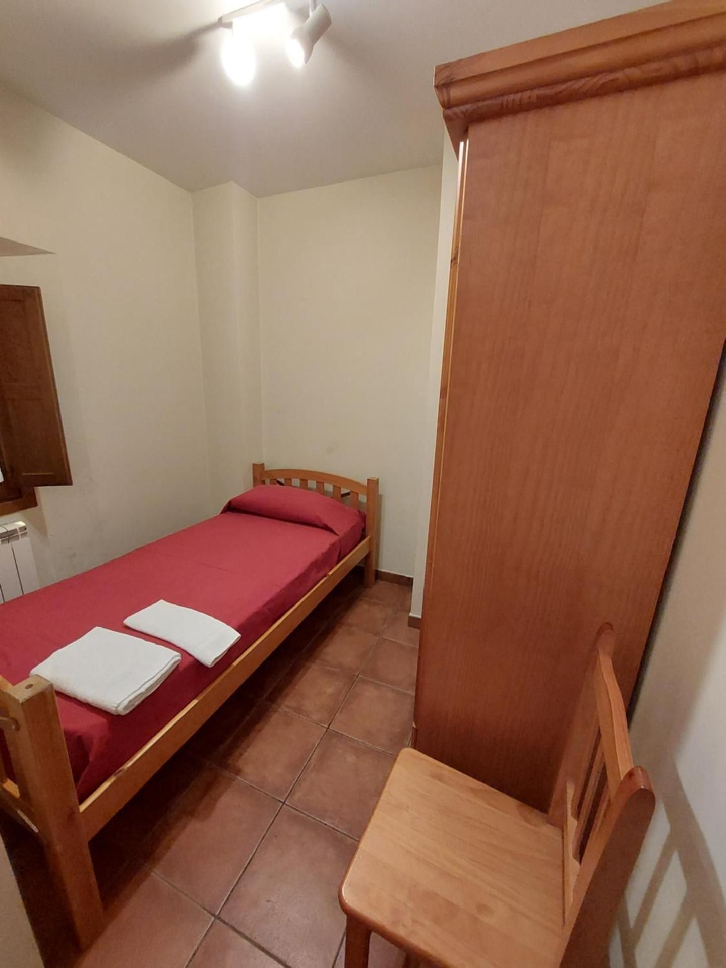 Single Room With Private Bathroom