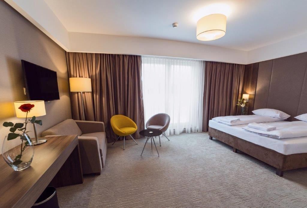 Deluxe Double or Twin Room