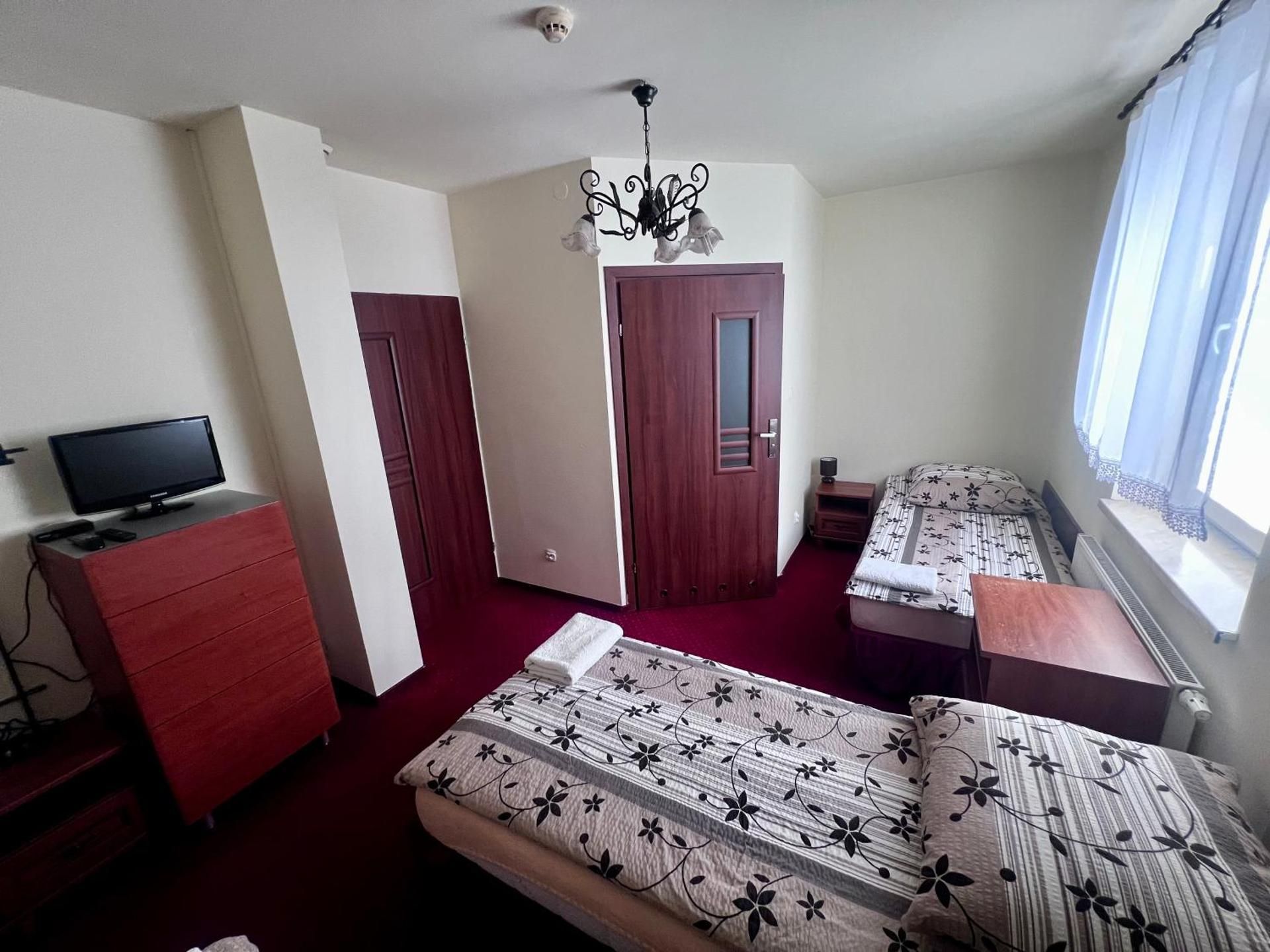Basic Triple Room