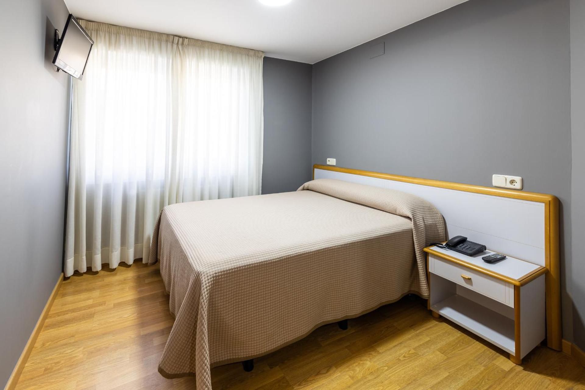 Basic Double Room with Double Bed