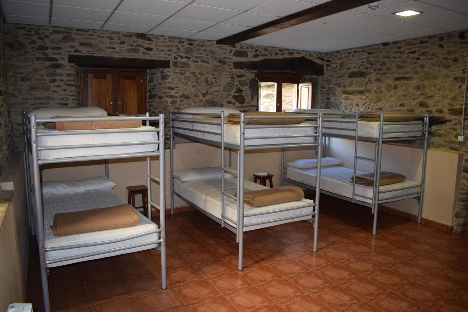 Bunk Bed in Mixed Dormitory Room