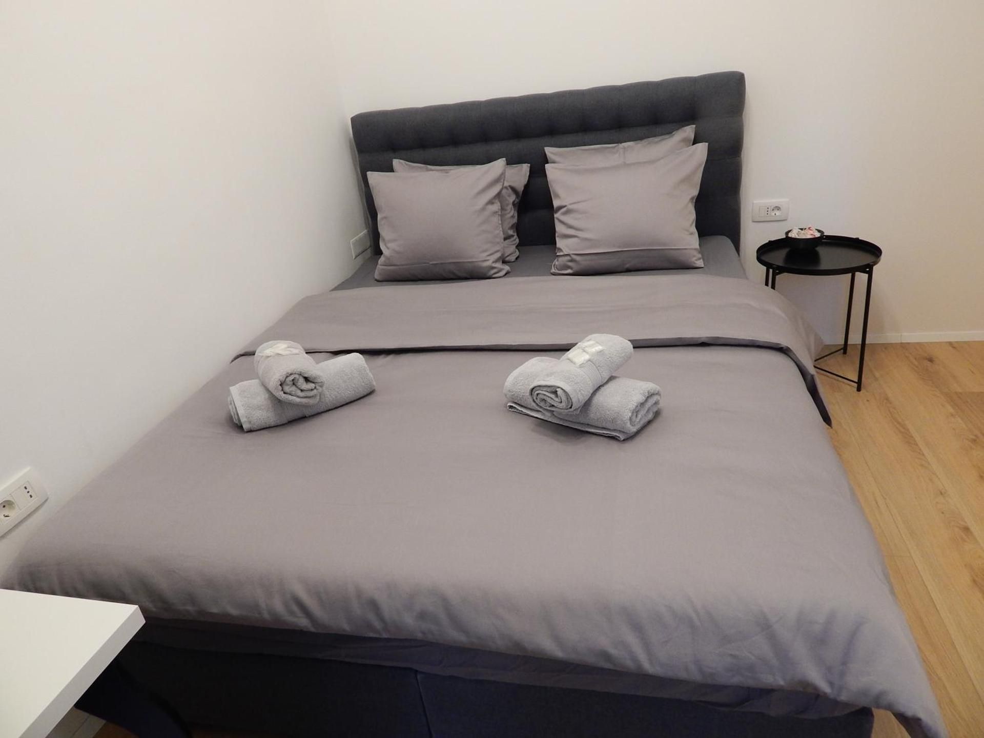 Deluxe Room 3