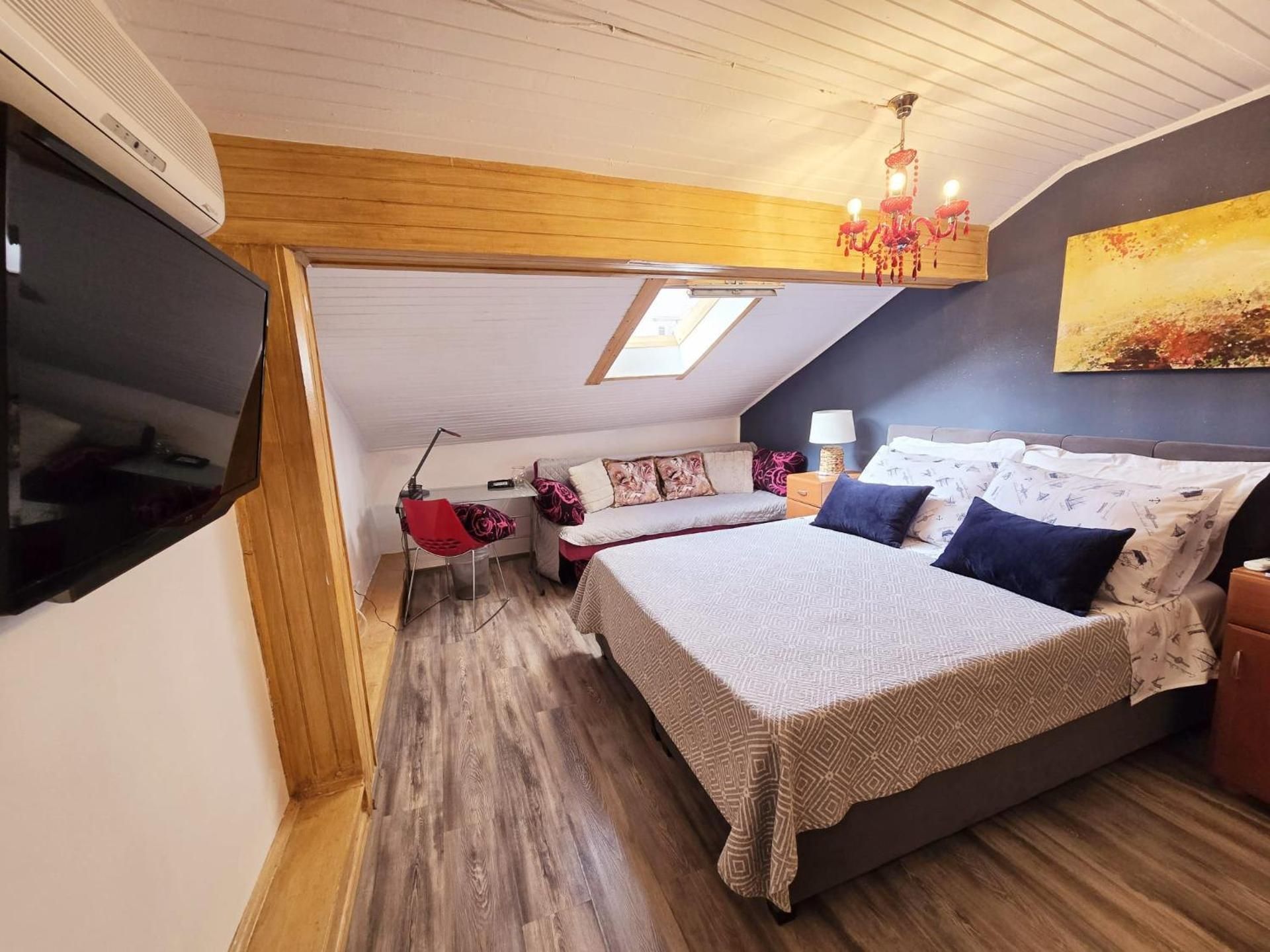 Double Room with Private Bathroom