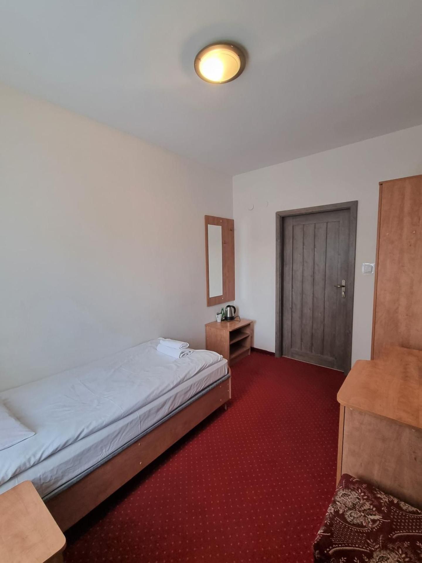 Small Single Room