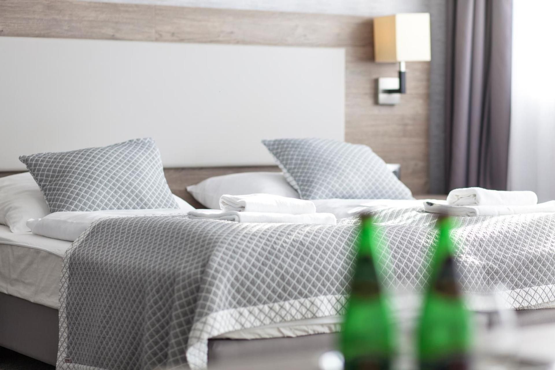Deluxe Single Room
