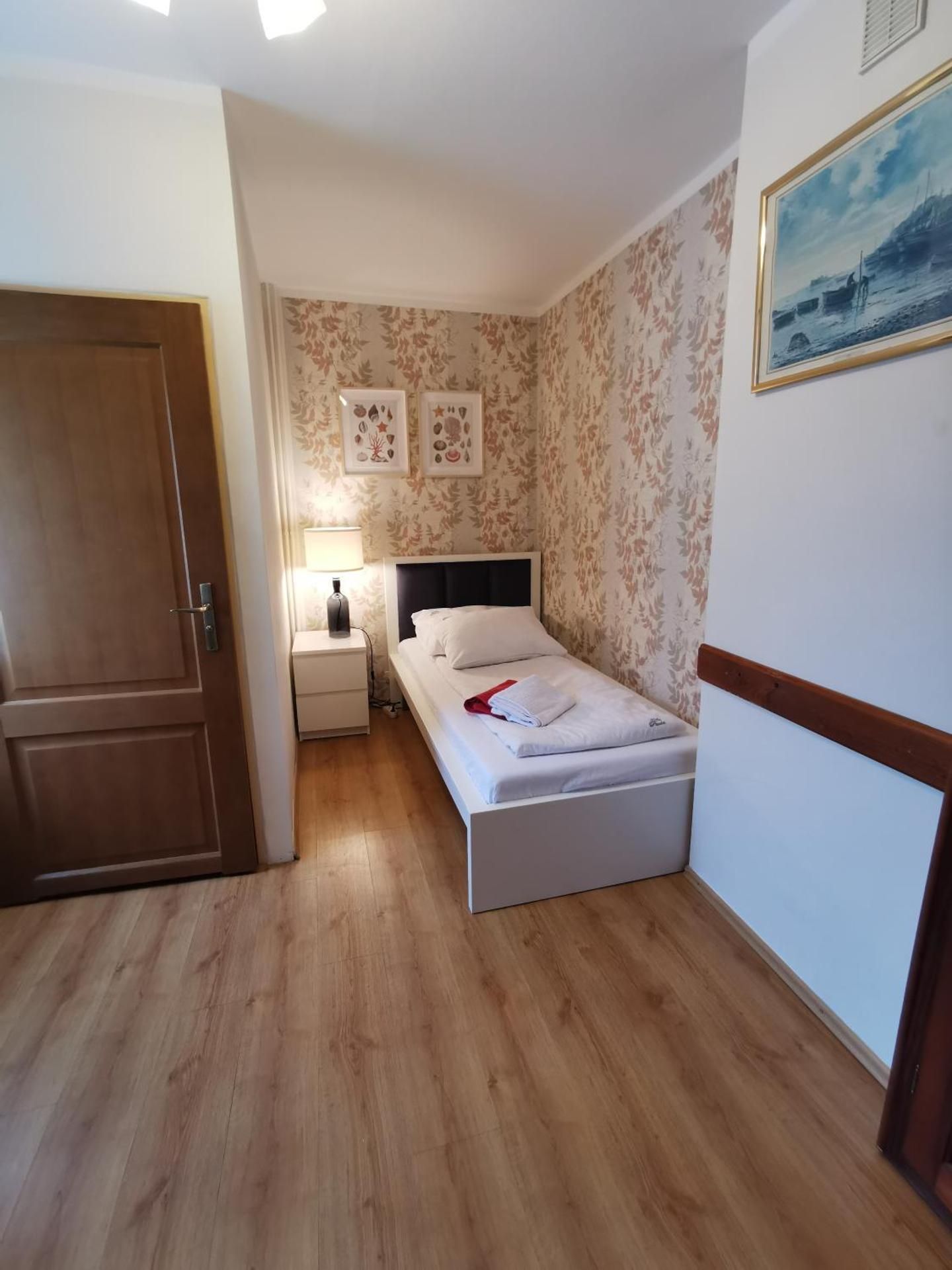 Economy Single Room