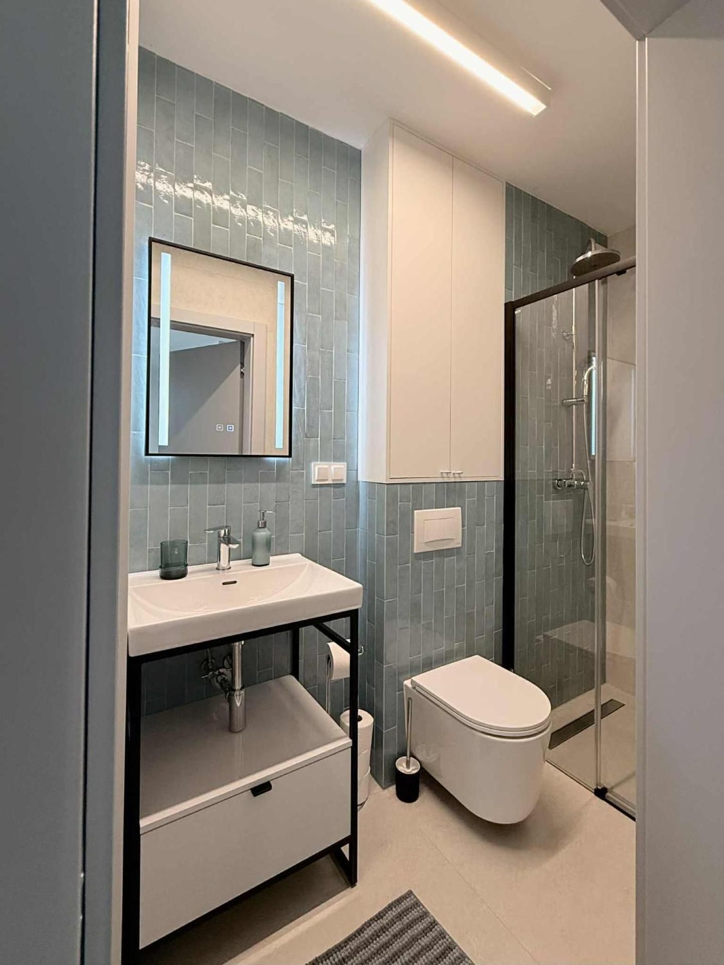 Two-Bedroom Apartment with Terrace