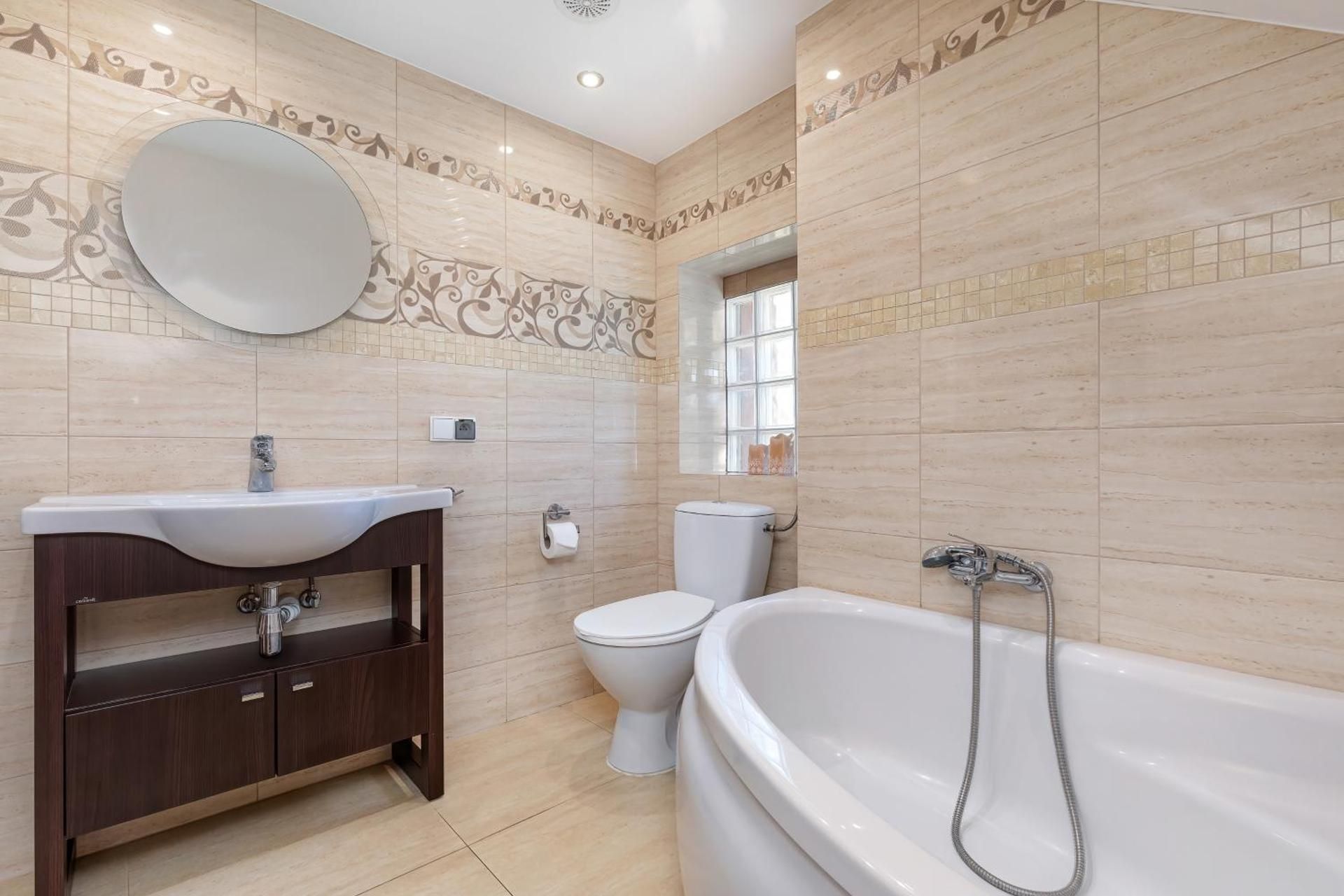 Triple Room with Bath