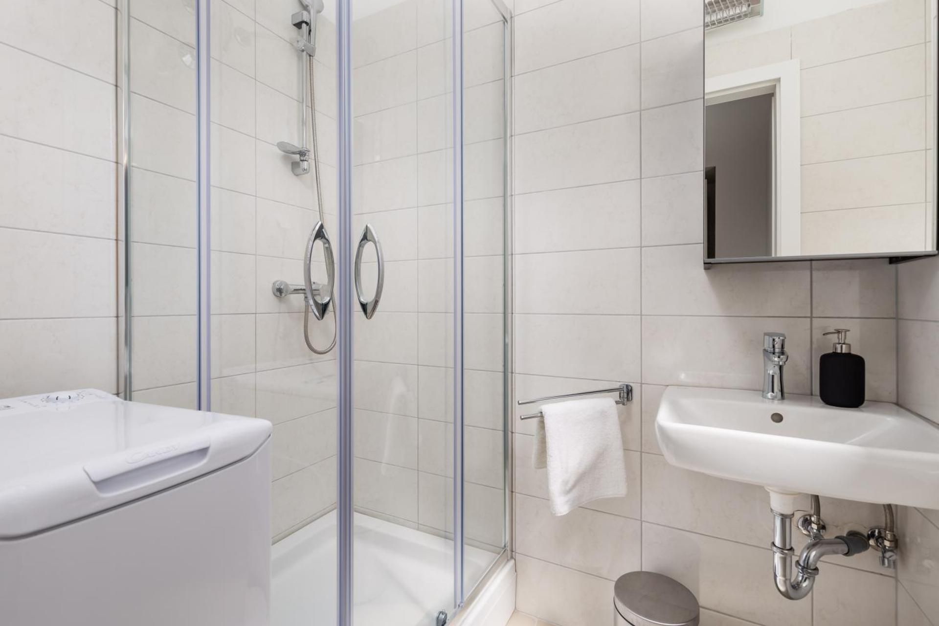 Three-Bedroom Apartment Grivica Street 6, 1. floor