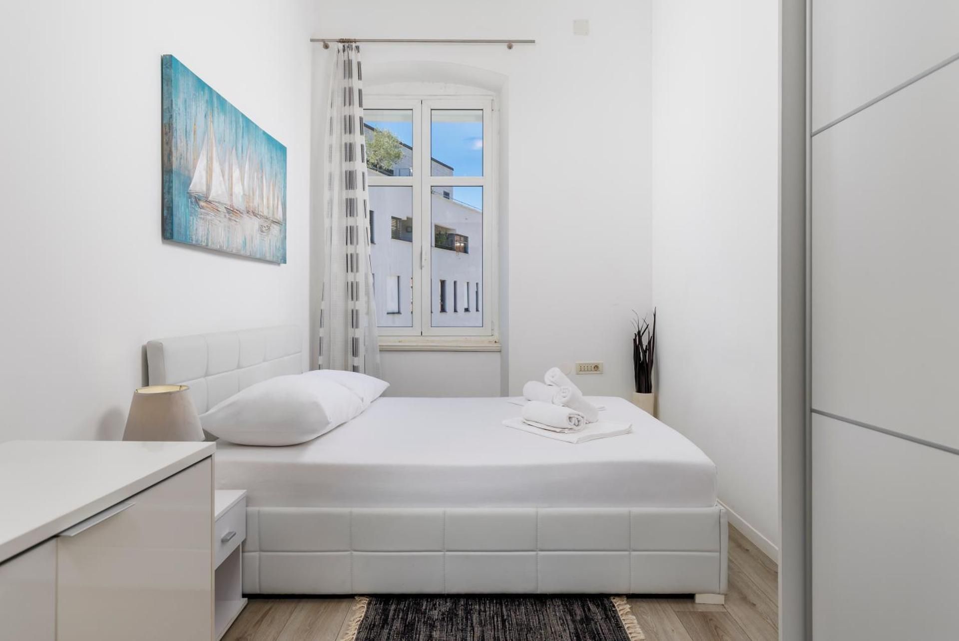 Two-Bedroom Apartment Agatićeva ulica 2, 2. floor