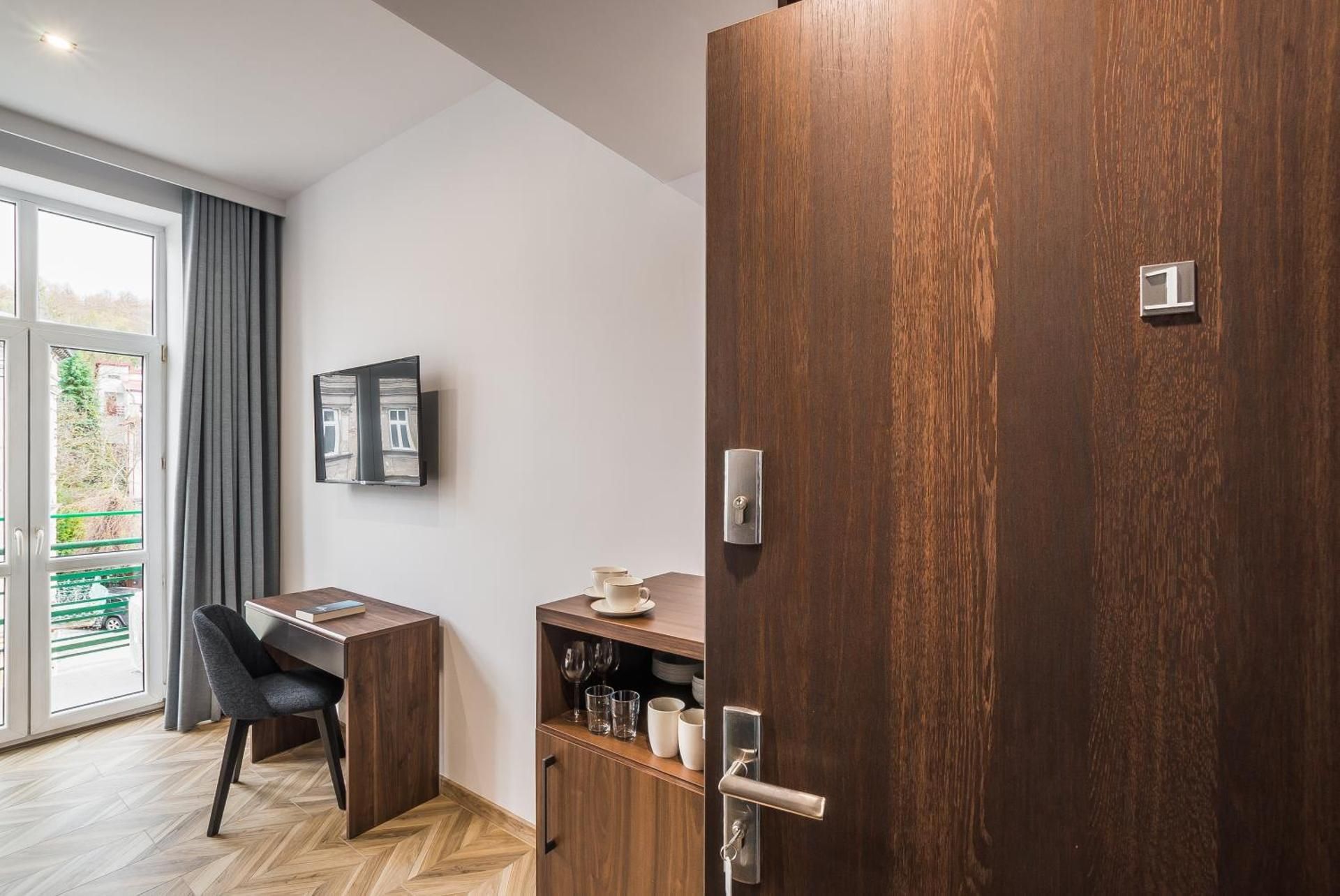 Deluxe Double Room with Balcony