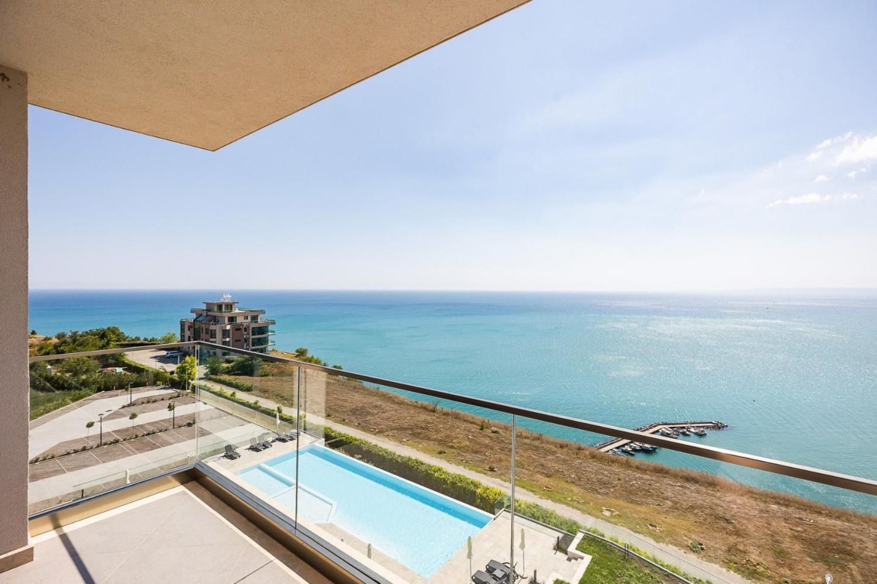 Calithea Residence