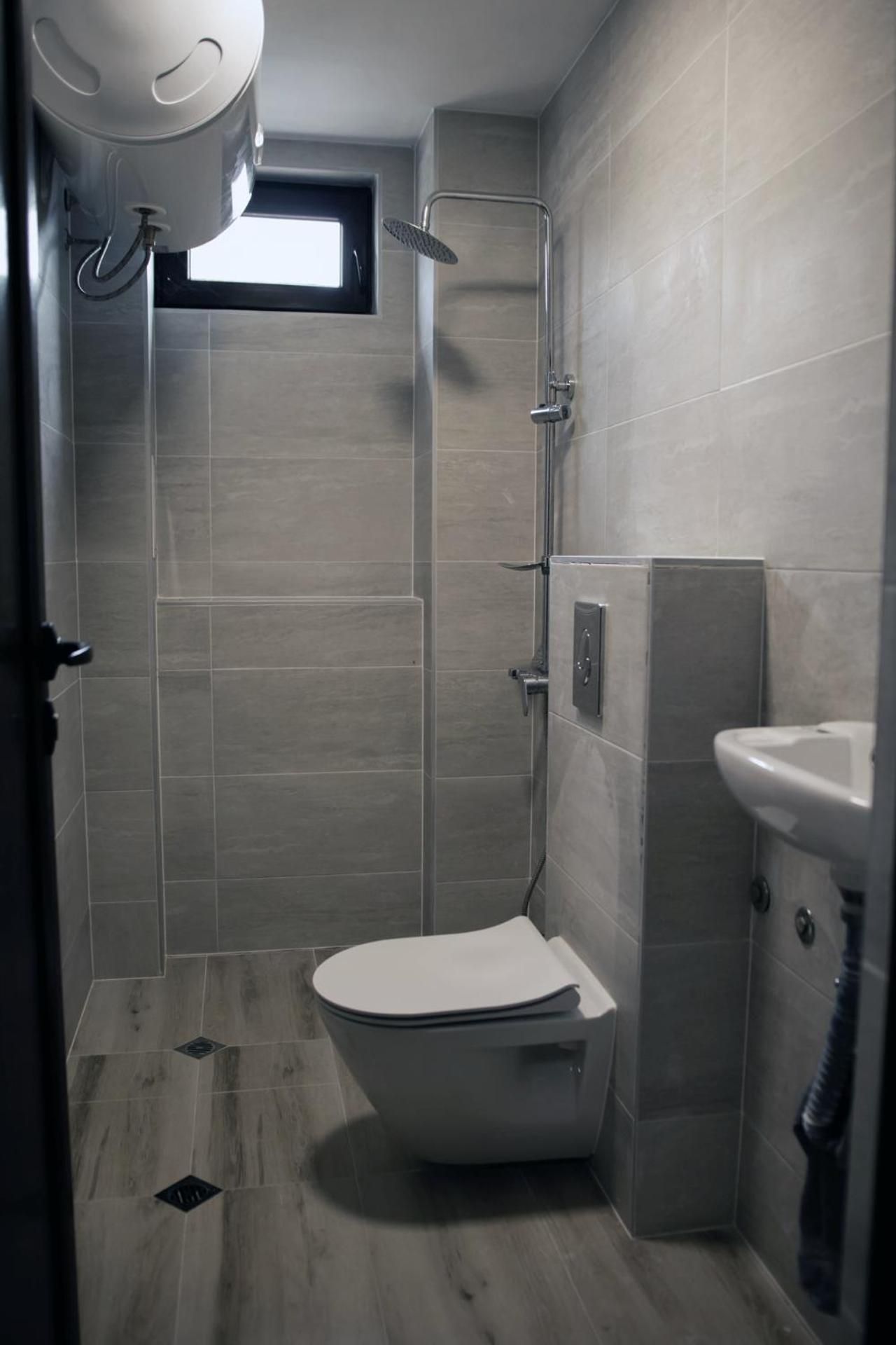 Twin Room with Shared Toilet