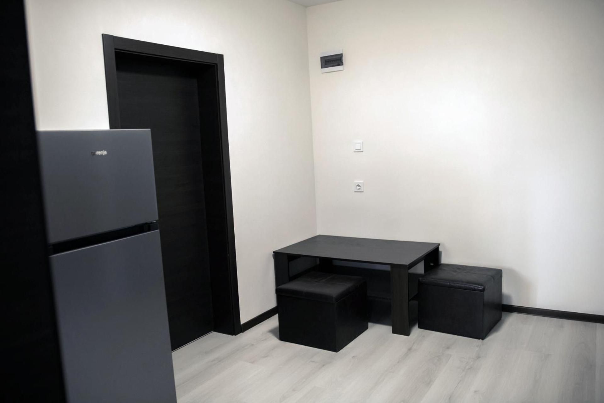Twin Room with Shared Toilet