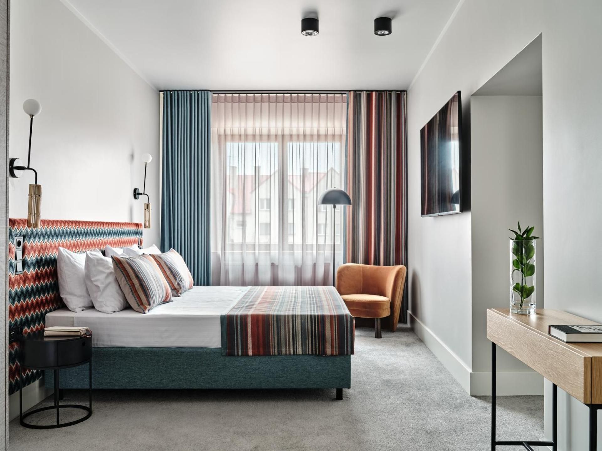 Deluxe Family Suite