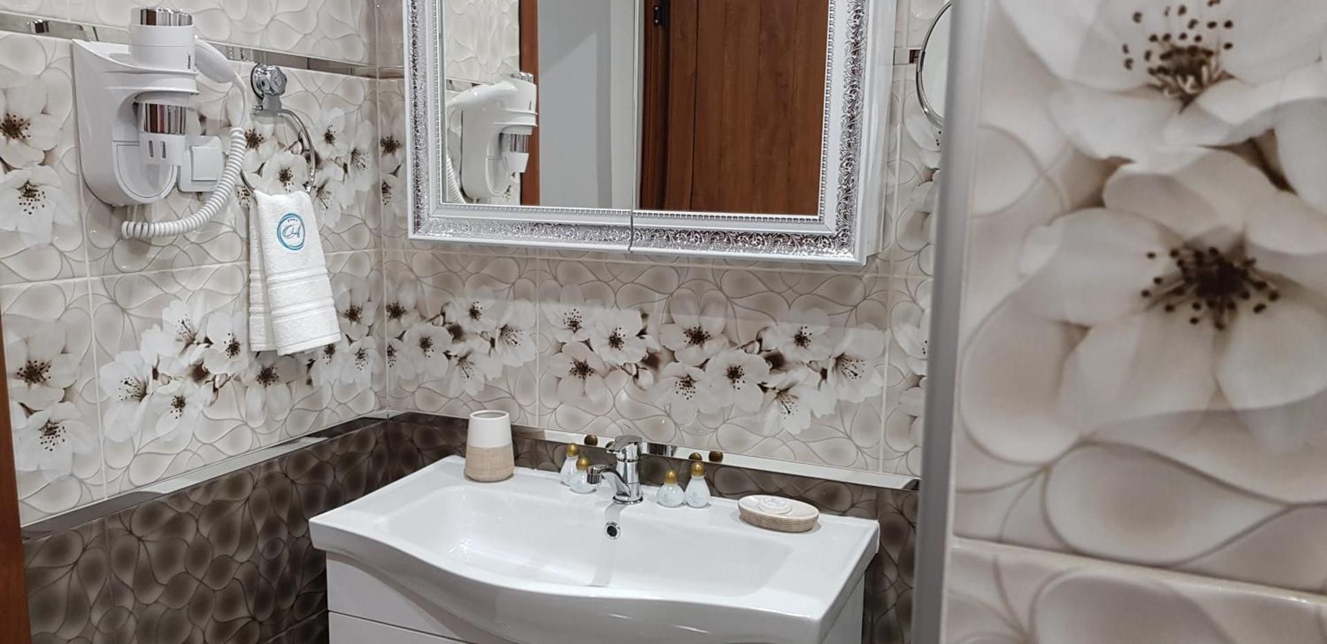 One Bedroom Luxury Apartment