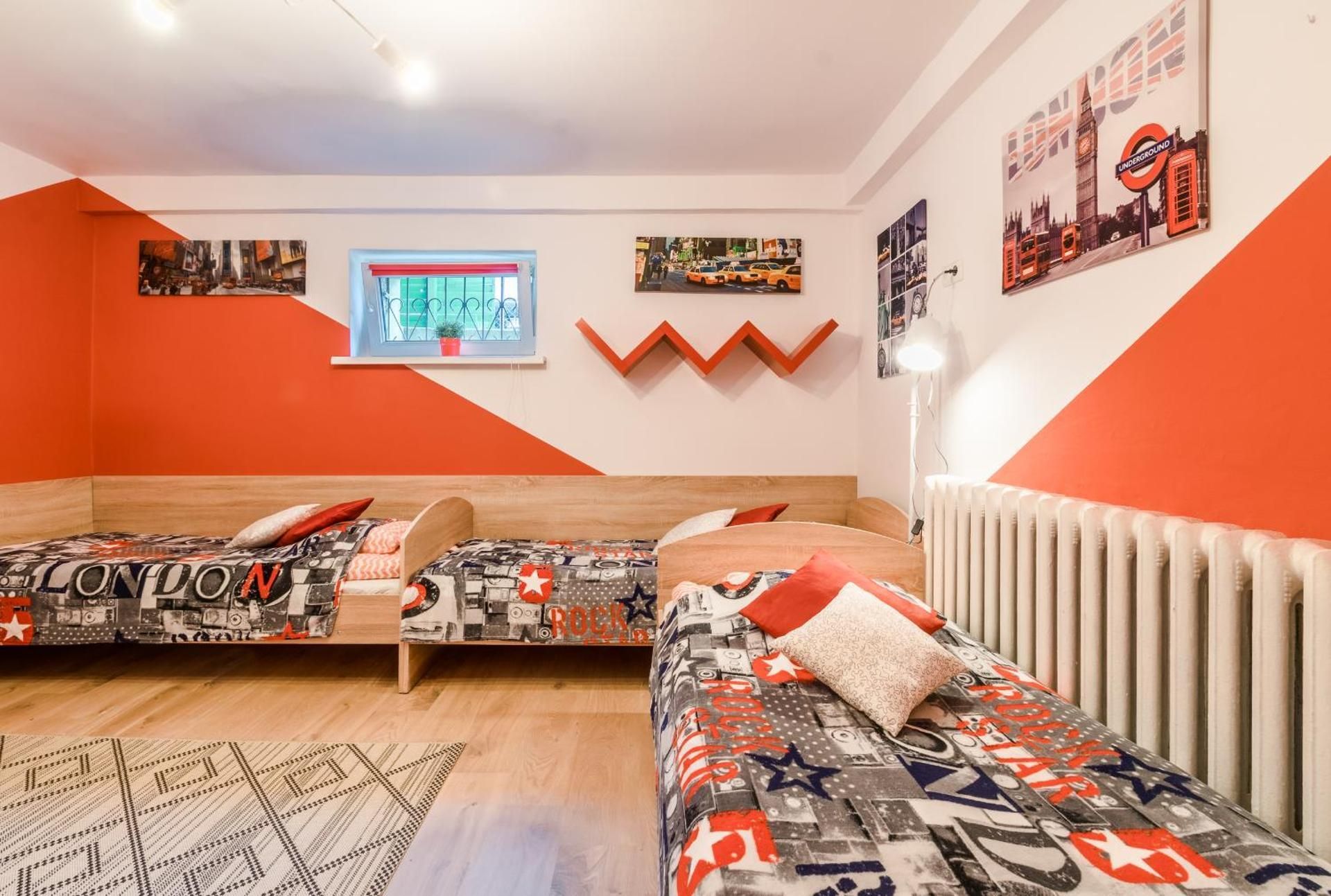 Economy Triple Room