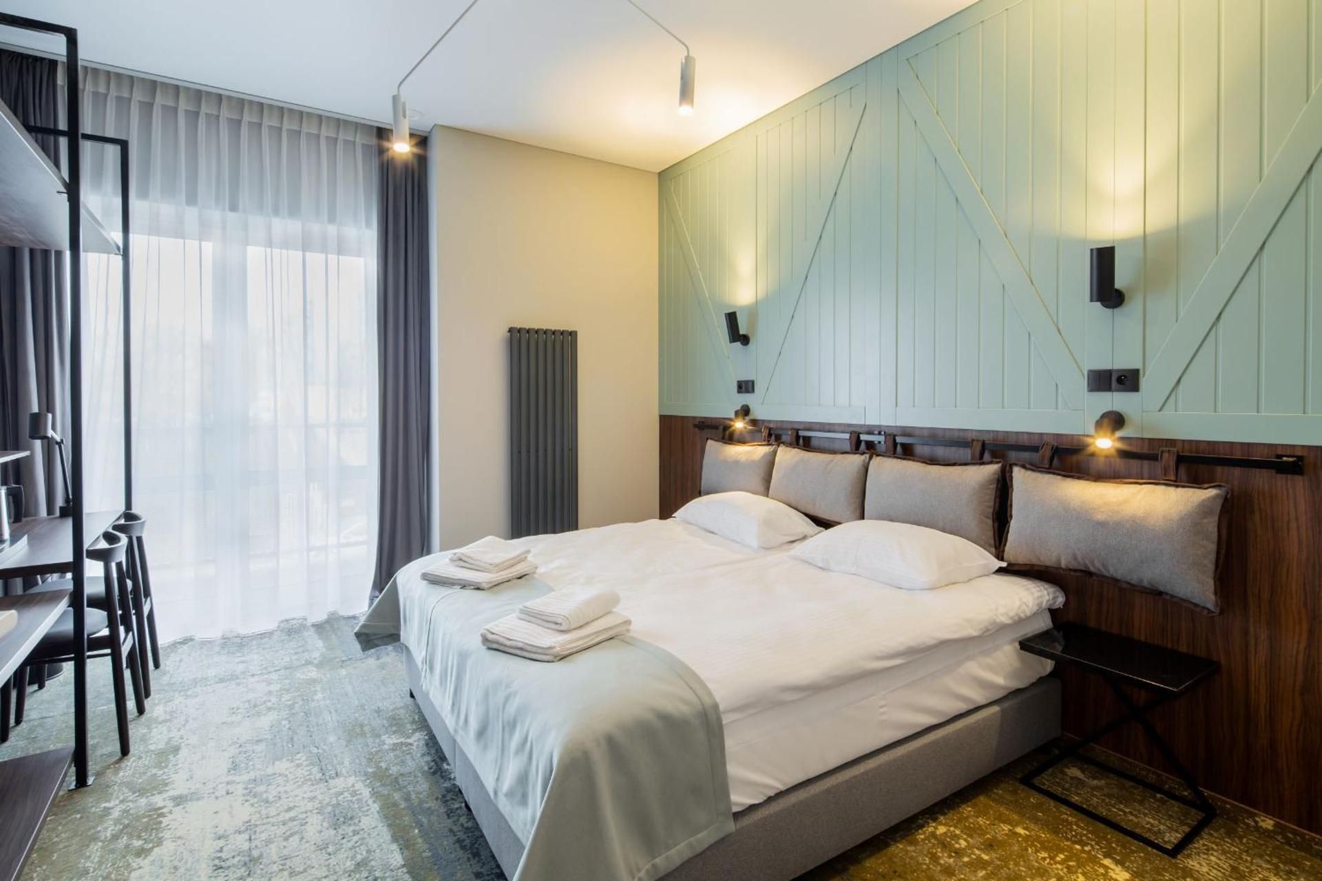 One-Bedroom Suite