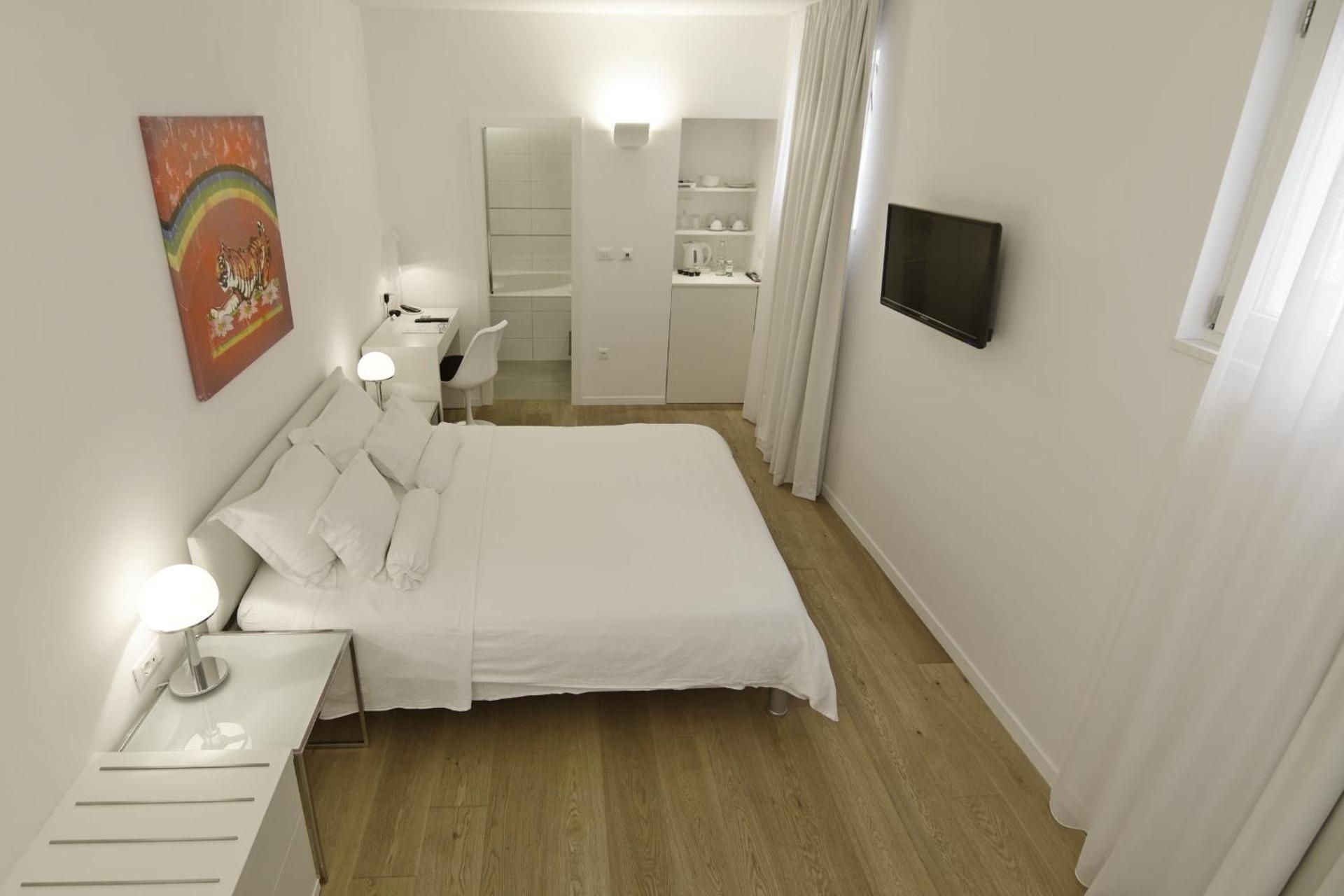 Standard Ground Floor Room