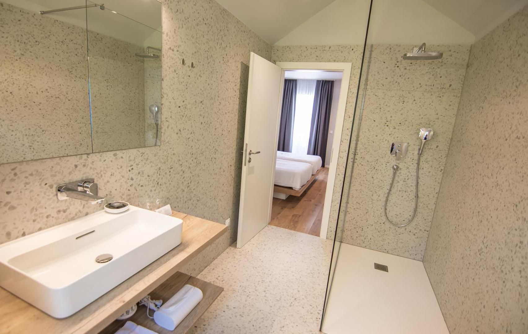 Deluxe Double or Twin Room with Balcony - Plinarska street 27